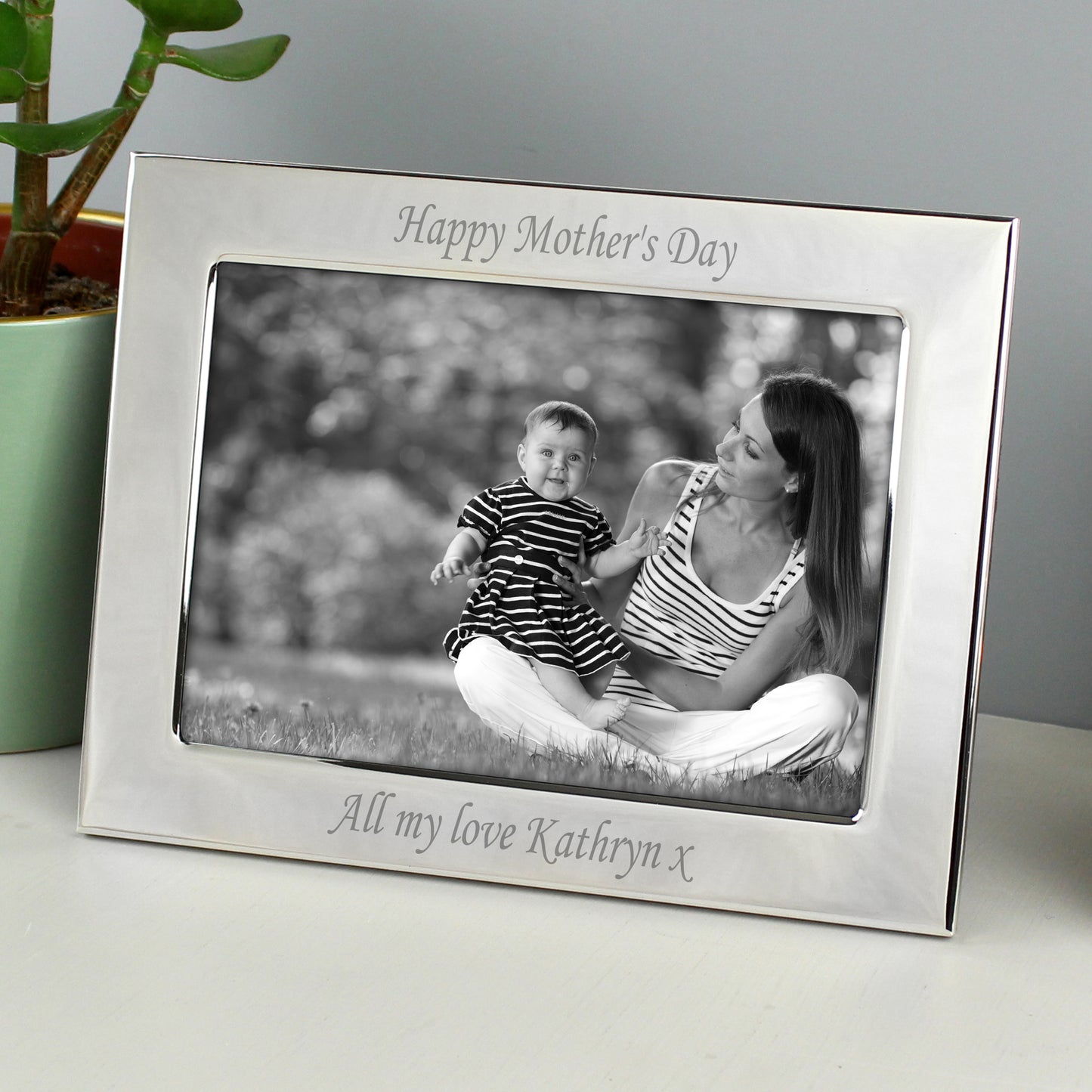 Personalised Silver Plated 6x4 Landscape Photo Frame - MK&JD Gifts