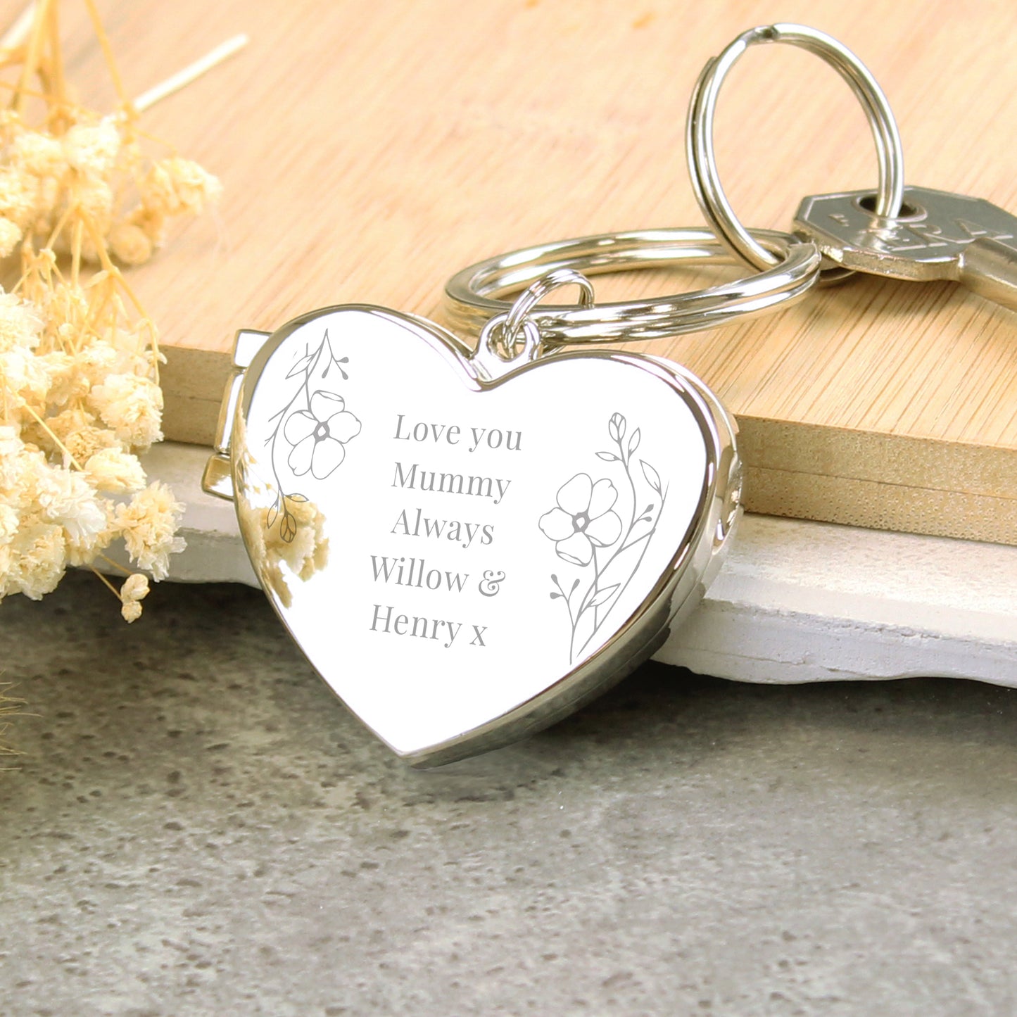 Personalised Floral Heart Photo Frame Keyring - MK&JD Gifts