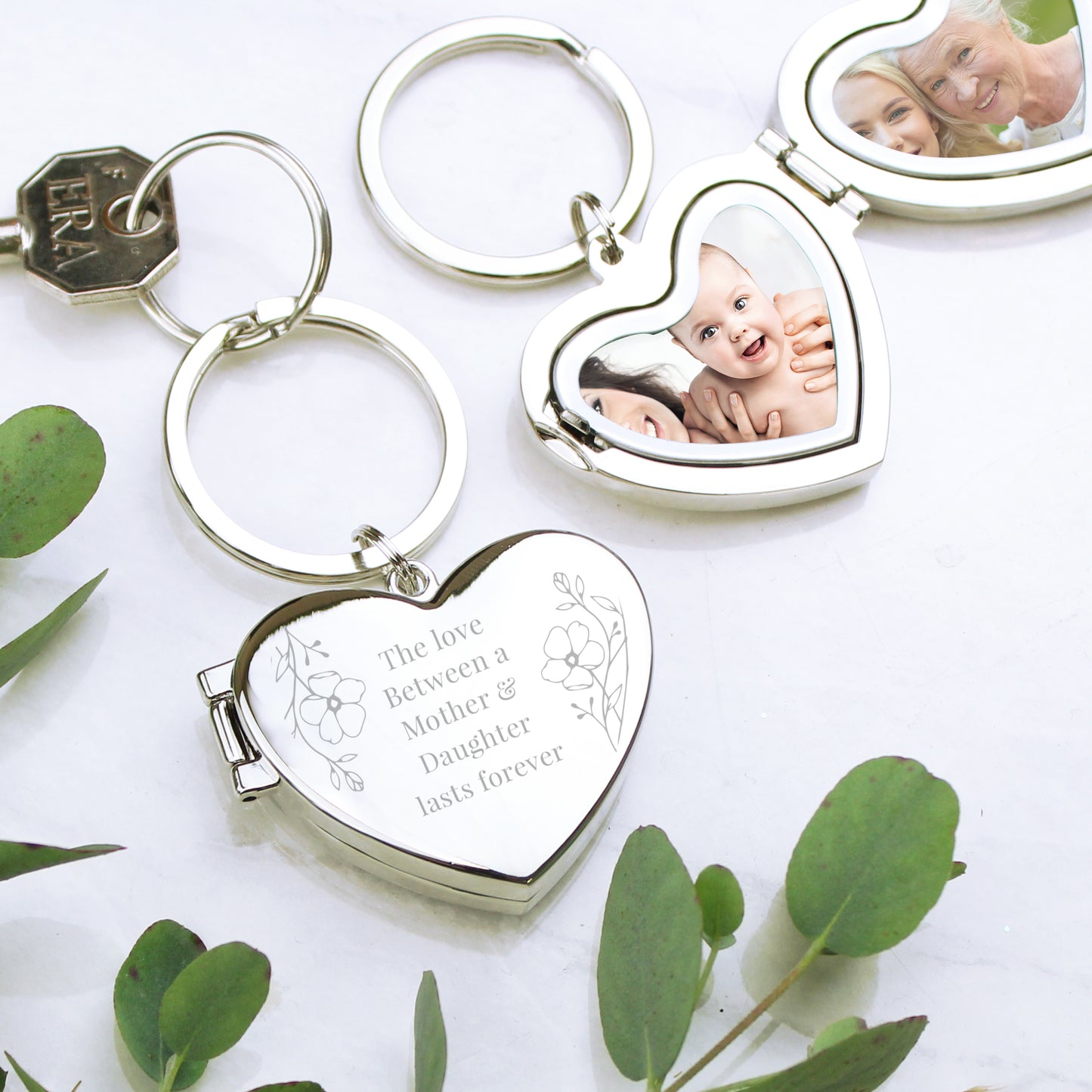 Personalised Floral Heart Photo Frame Keyring - MK&JD Gifts