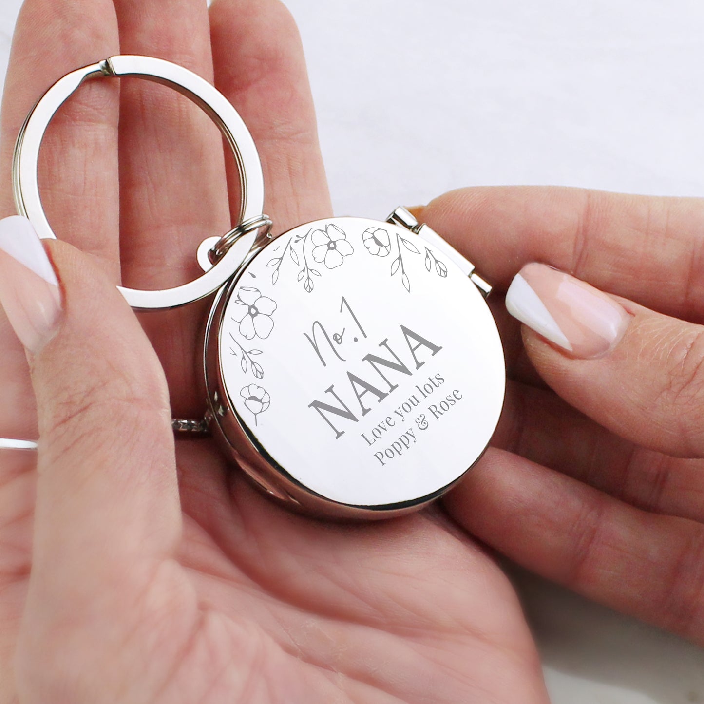 Personalised Floral Round Photo Frame Keyring - MK&JD Gifts
