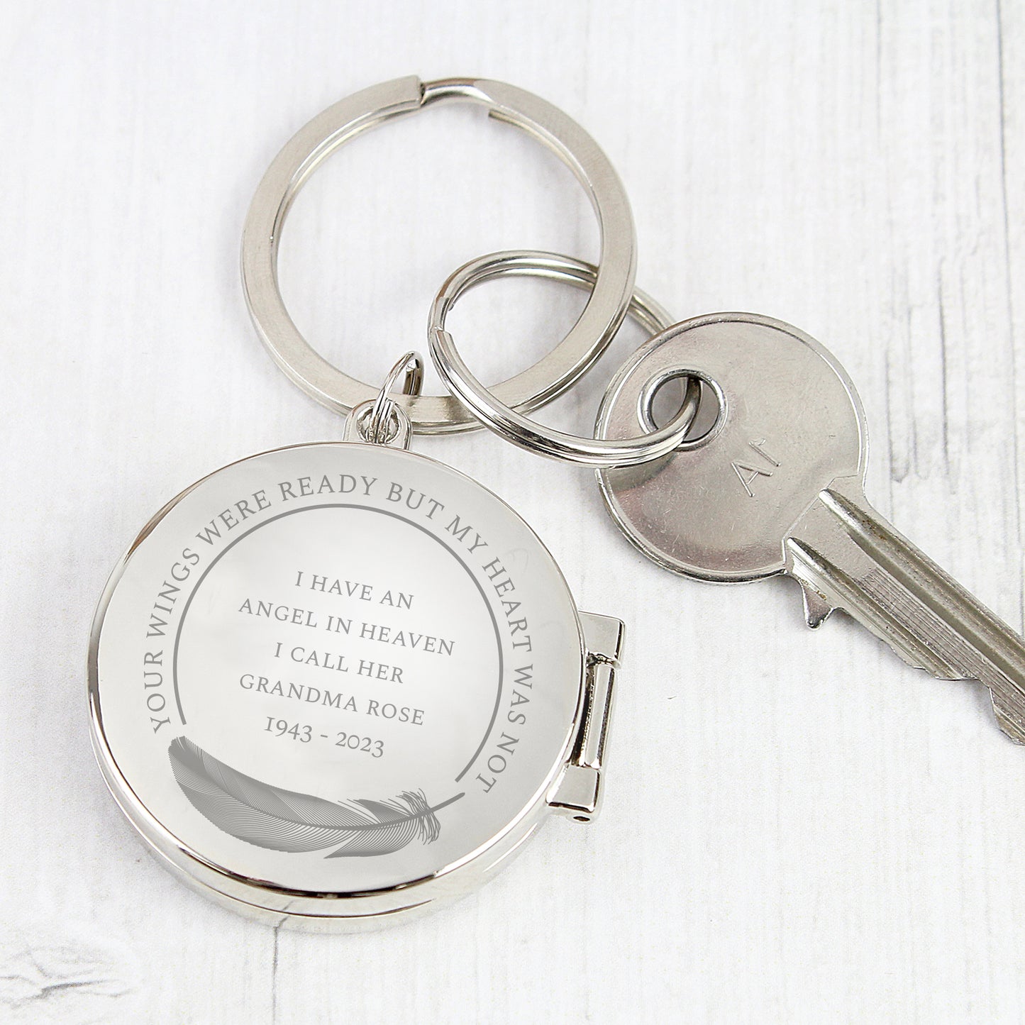 Personalised In Loving Memory Round Photo Keyring - MK&JD Gifts