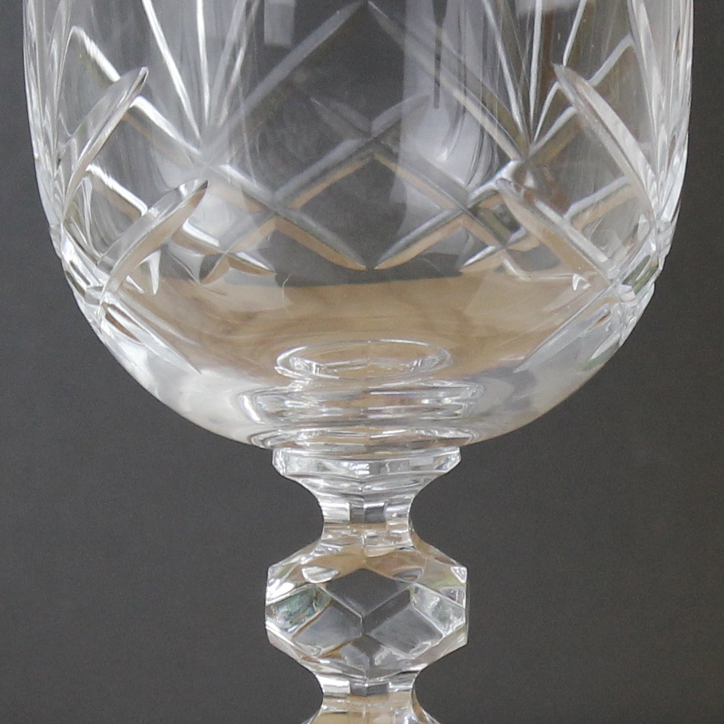 Personalised Pair of Crystal Wine Glasses - MK&JD Gifts