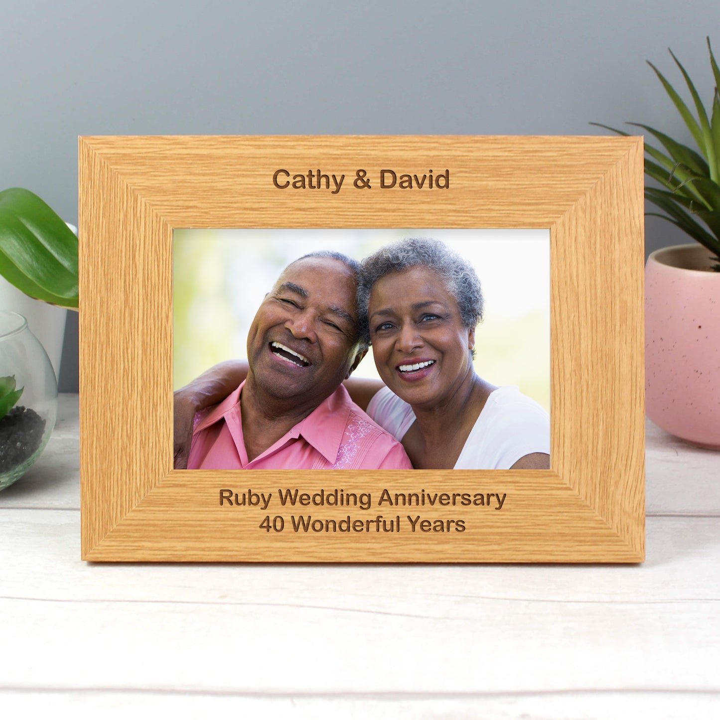 Personalised Short Message 6x4 Landscape Oak Finish Photo Frame - MK&JD Gifts