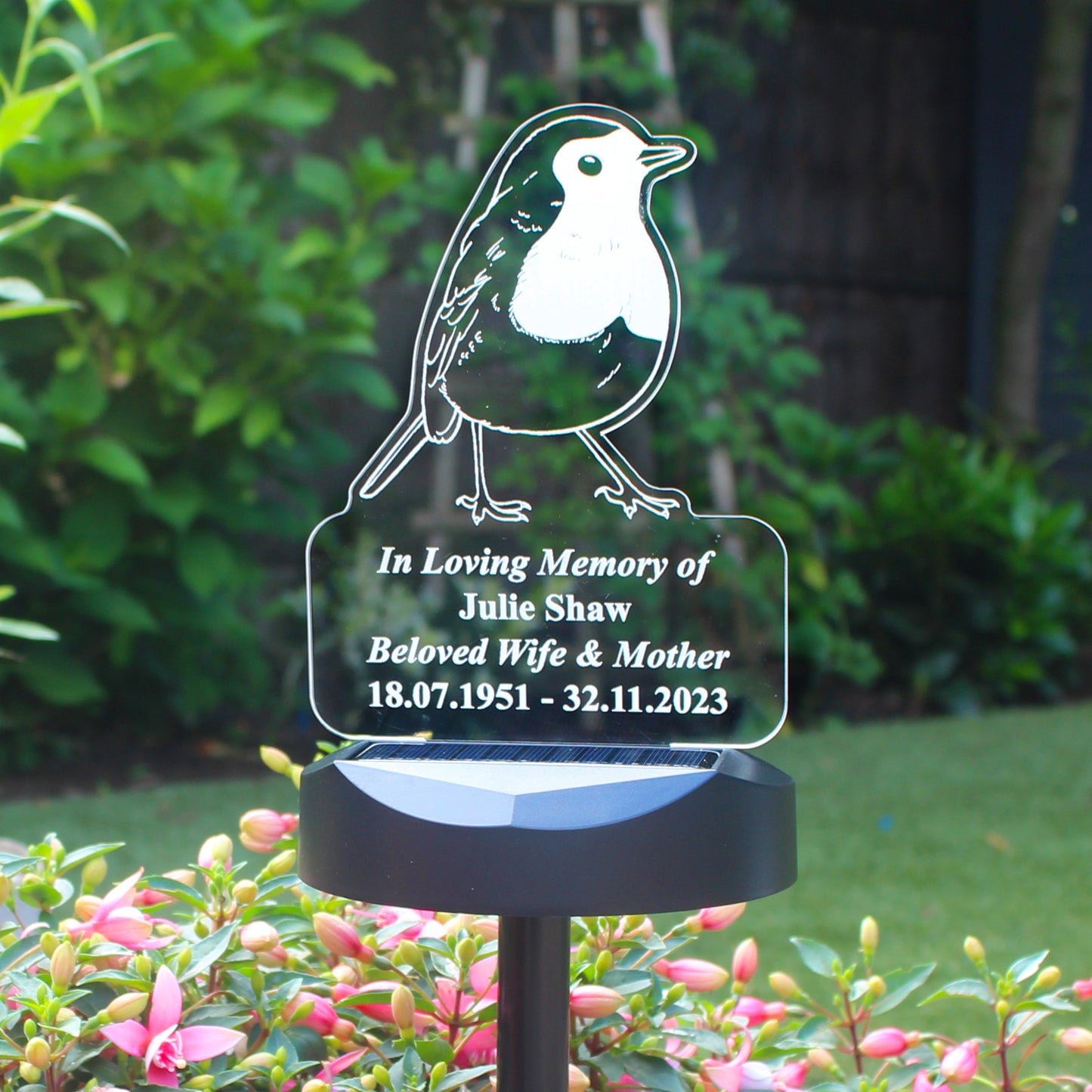 Personalised Robin Memorial Outdoor Solar Light - MK&JD Gifts