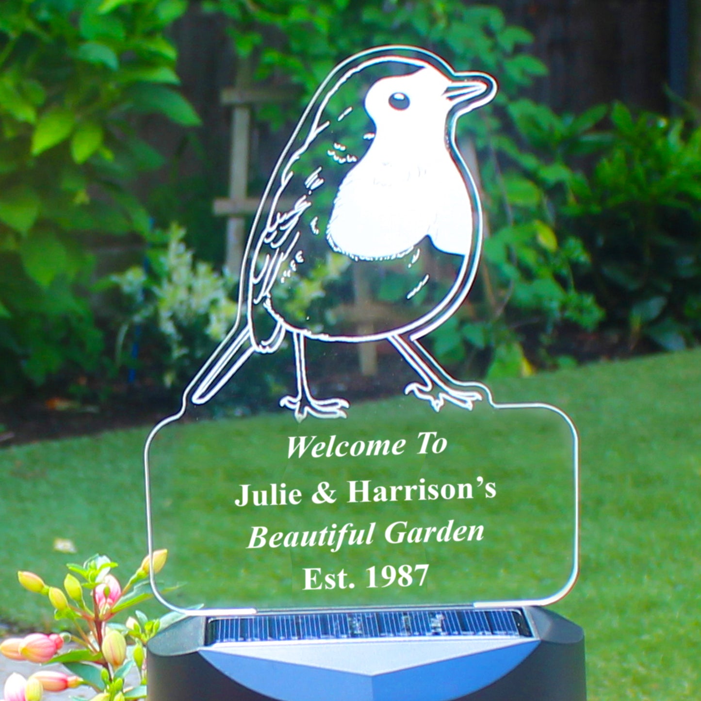 Personalised Robin Memorial Outdoor Solar Light - MK&JD Gifts