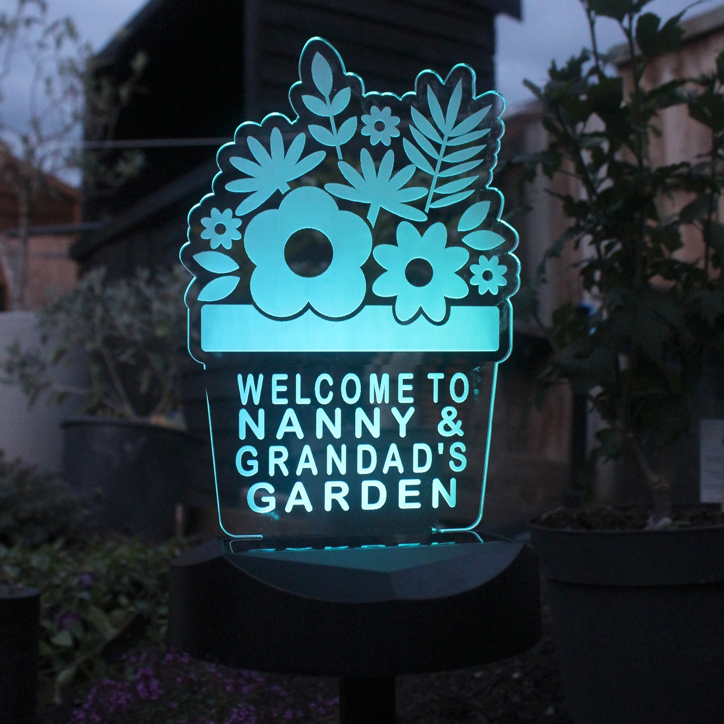 Personalised Plant Pot Outdoor Solar Light - MK&JD Gifts