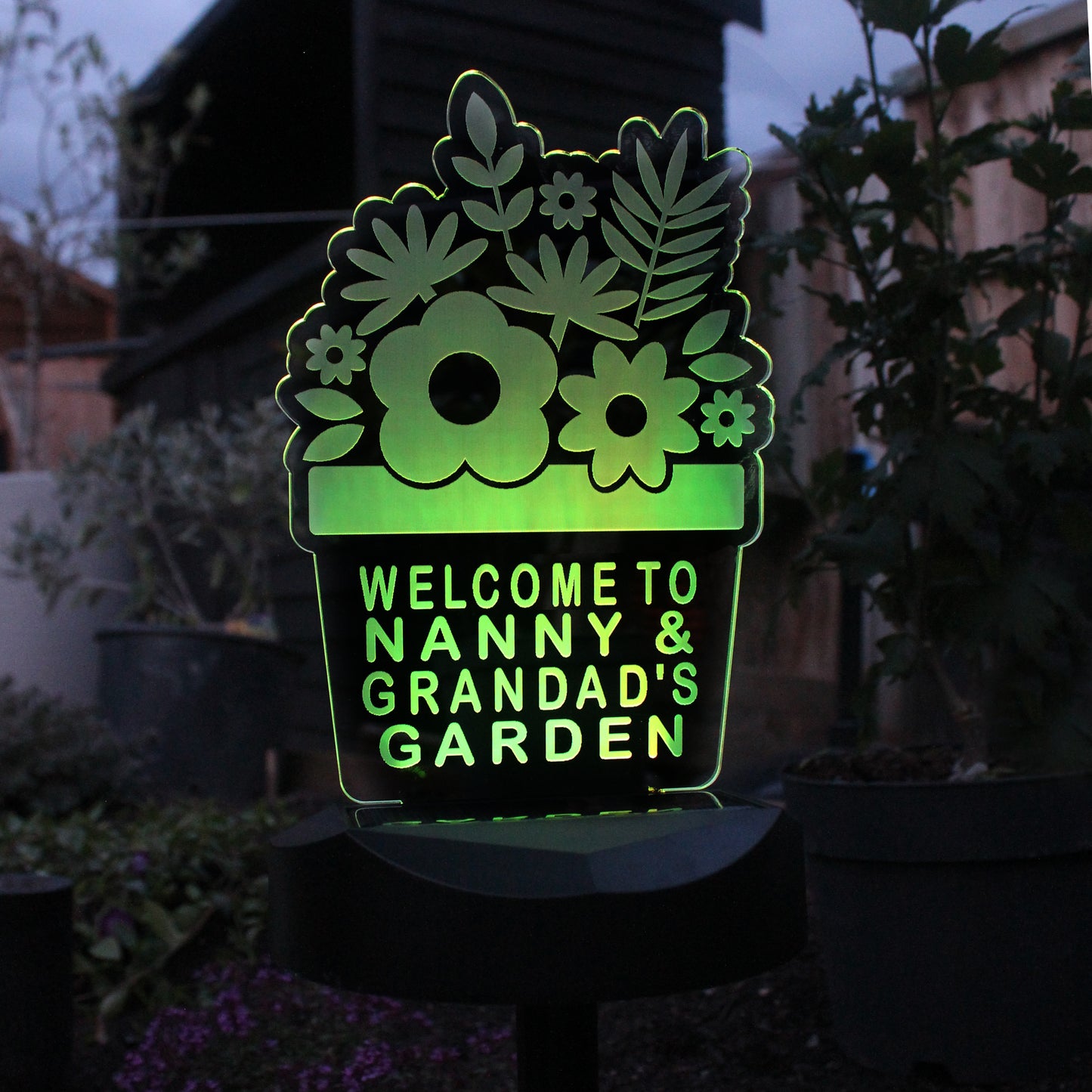 Personalised Plant Pot Outdoor Solar Light - MK&JD Gifts