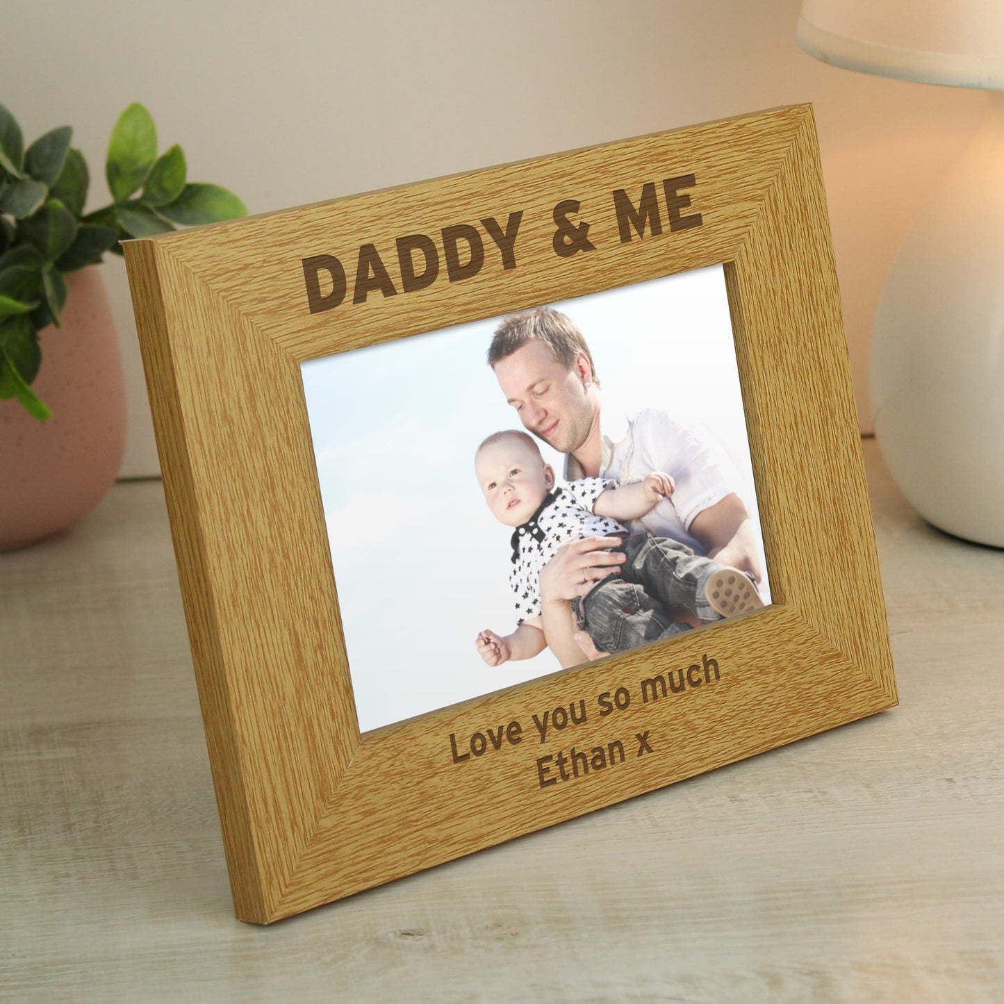 Personalised Oak Finish 6x4 Daddy & Me Photo Frame - MK&JD Gifts