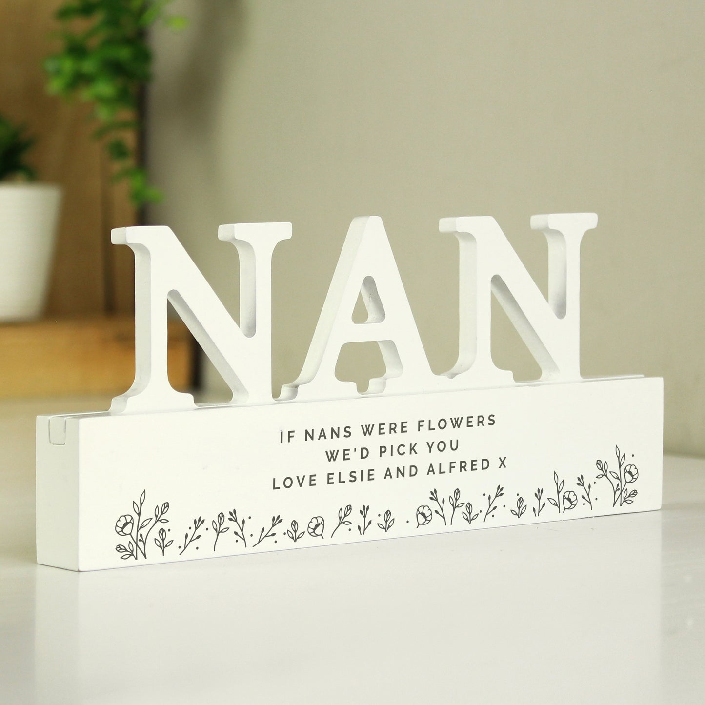 Personalised Floral Wooden Nan Ornament - MK&JD Gifts