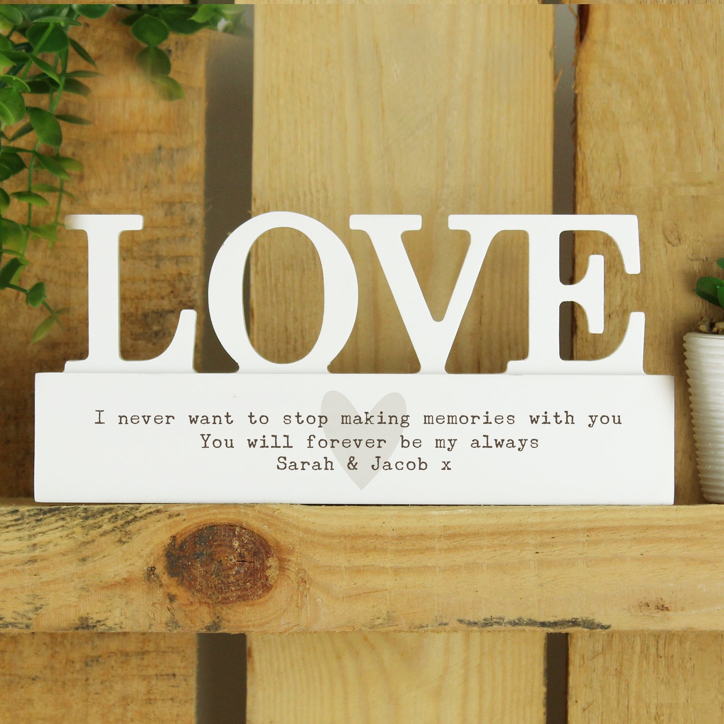 Personalised Free Text Heart Wooden Love Ornament - MK&JD Gifts