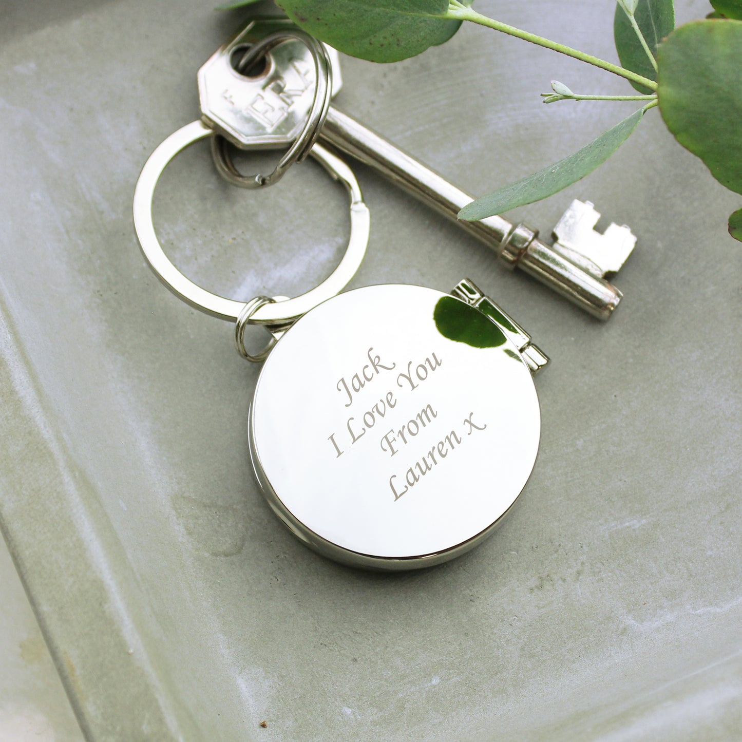 Personalised Round Photo Keyring - MK&JD Gifts