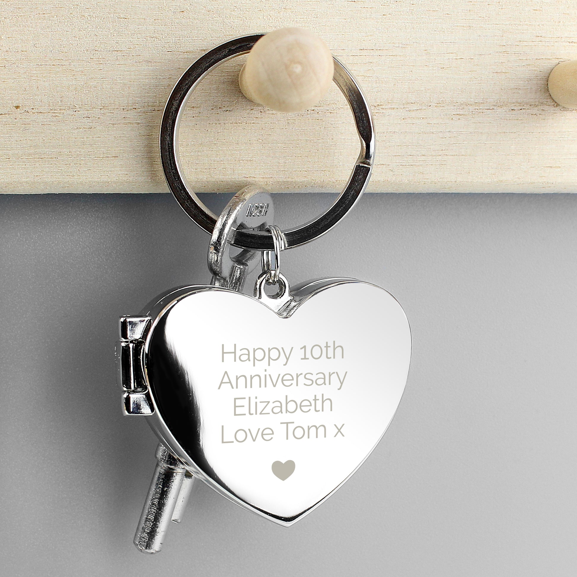 Personalised Heart Photoframe Keyring - MK&JD Gifts