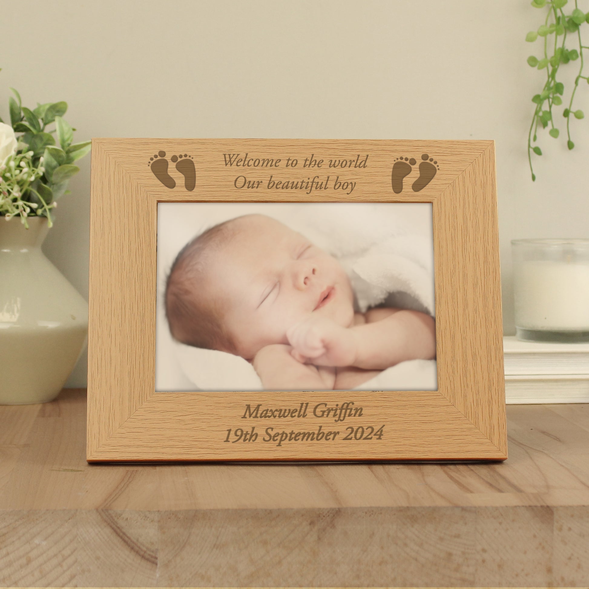 Personalised Baby Feet 5x7 Landscape Oak Finish Photo Frame - MK&JD Gifts