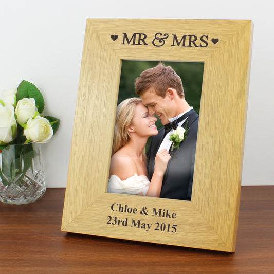 Personalised Oak Finish 6x4 Mr & Mrs Photo Frame - MK&JD Gifts
