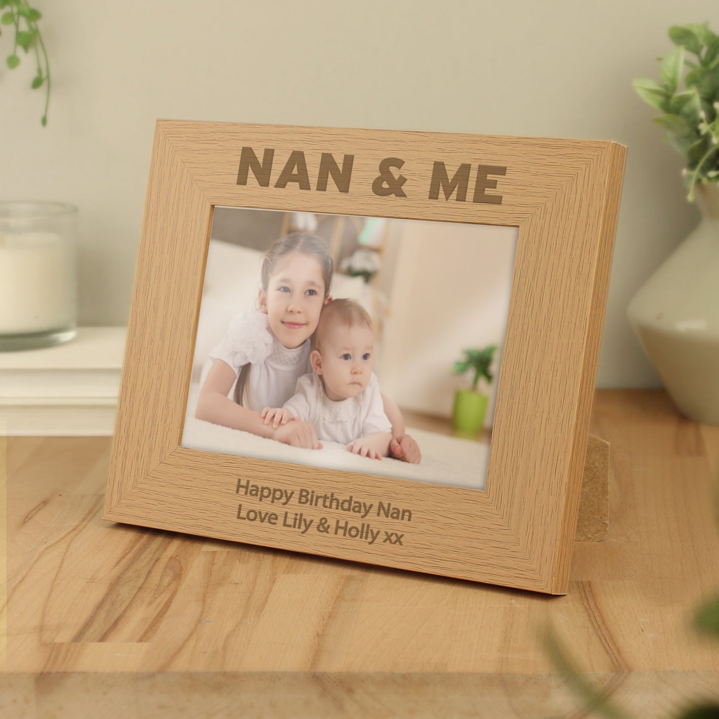 Personalised Nan & Me 5x7 Landscape Oak Finish Photo Frame - MK&JD Gifts