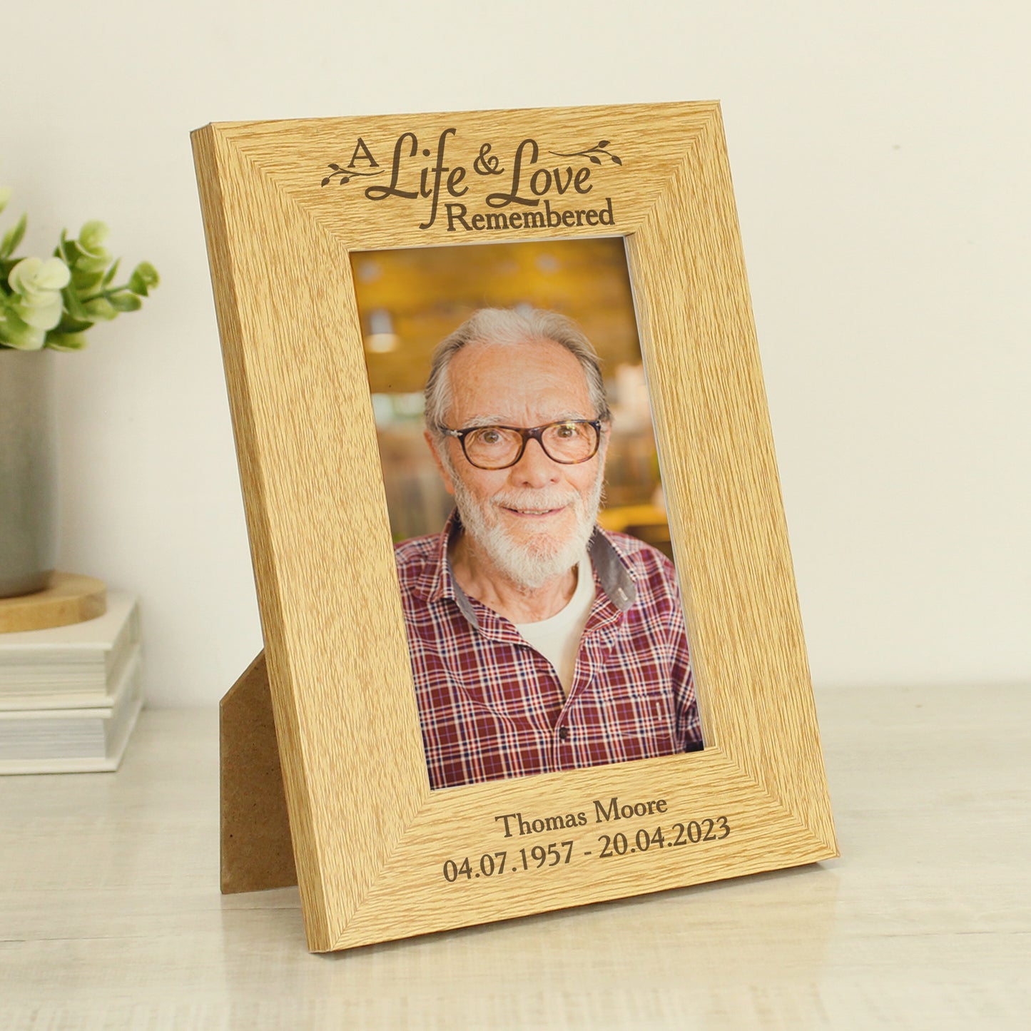 Personalised Life & Love 6x4 Oak Finish Photo Frame - MK&JD Gifts