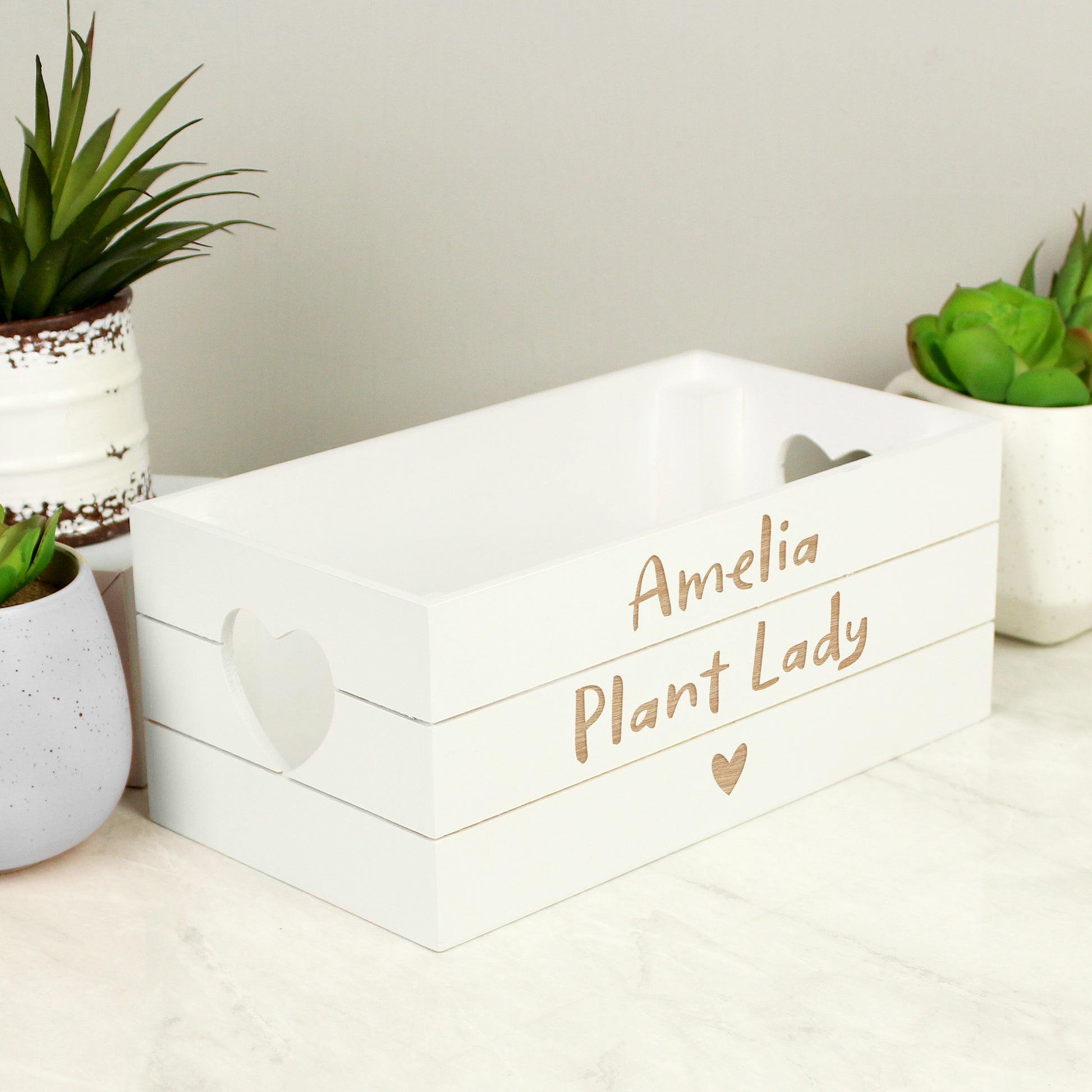 Personalised Free Text Heart White Wooden Crate - MK&JD Gifts