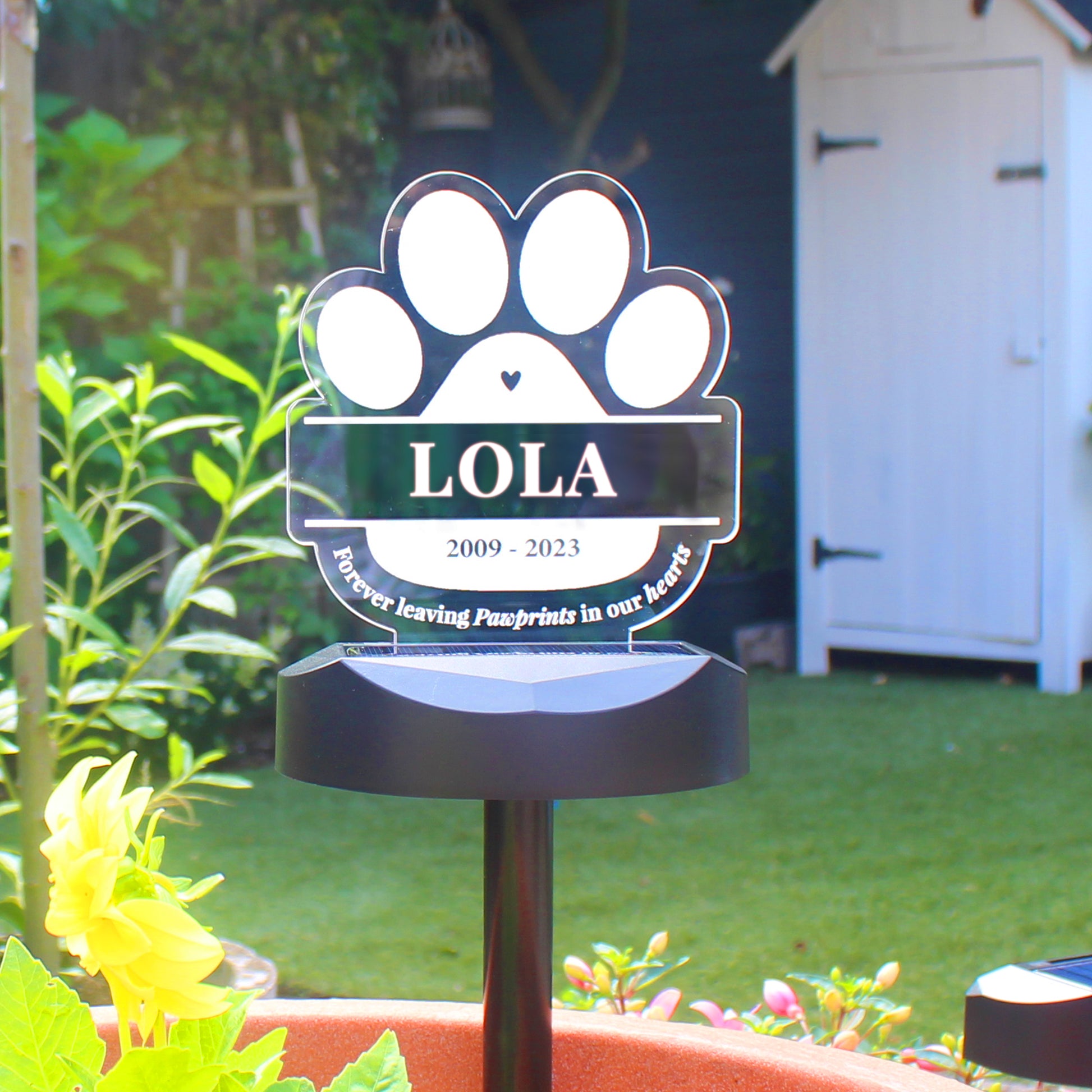 Personalised Pet Memorial Outdoor Solar Light - MK&JD Gifts