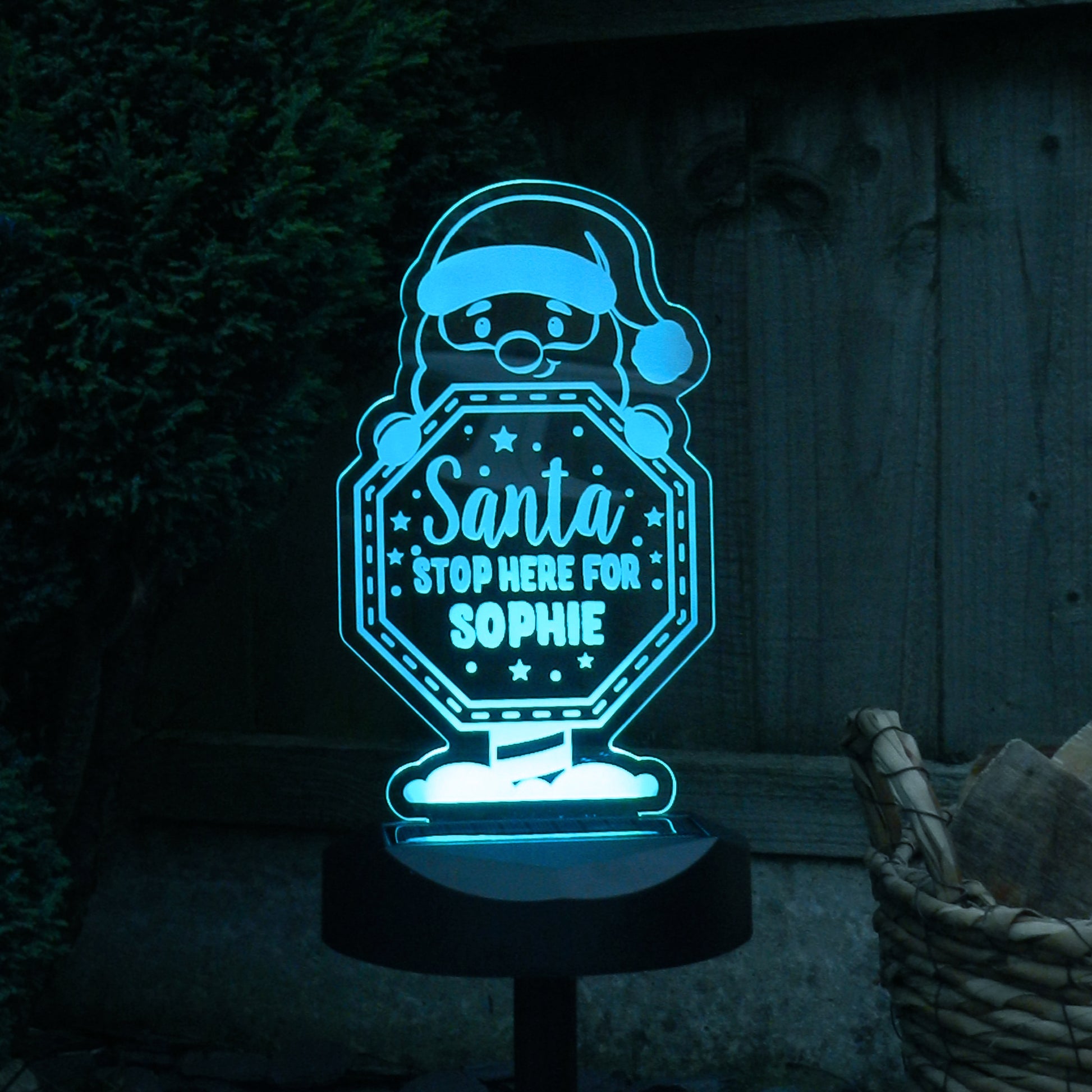 Personalised Santa Stop Here Sign Outdoor Solar Light - MK&JD Gifts