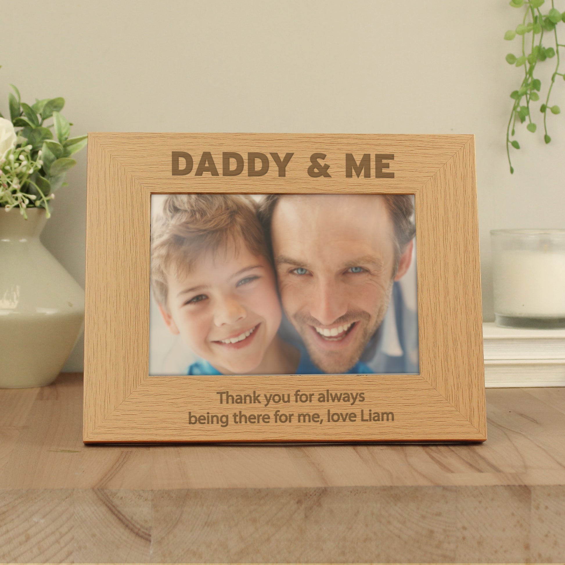 Personalised Daddy & Me 5x7 Landscape Oak Finish Photo Frame - MK&JD Gifts