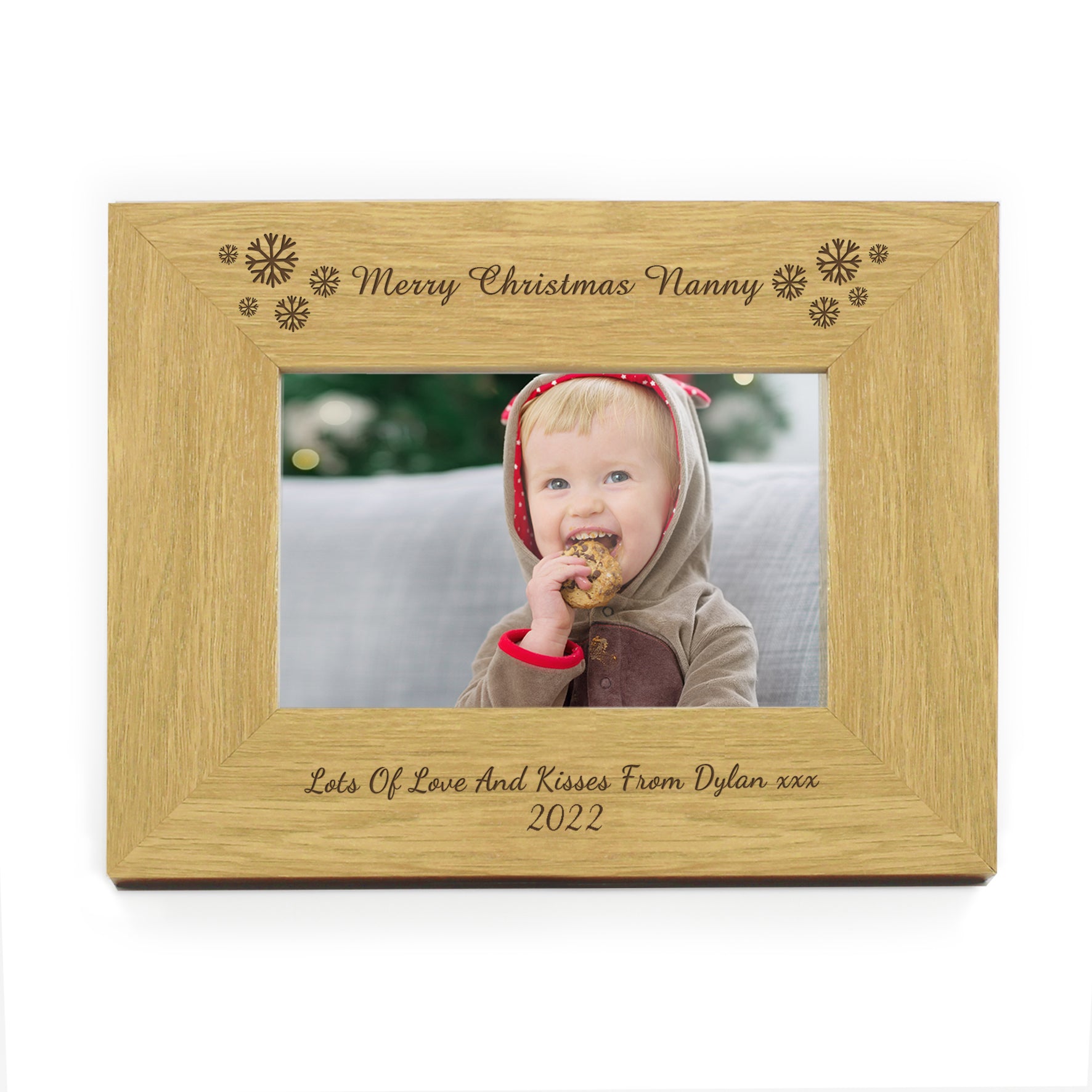 Personalised Oak Finish 6x4 Snowflake Photo Frame - MK&JD Gifts