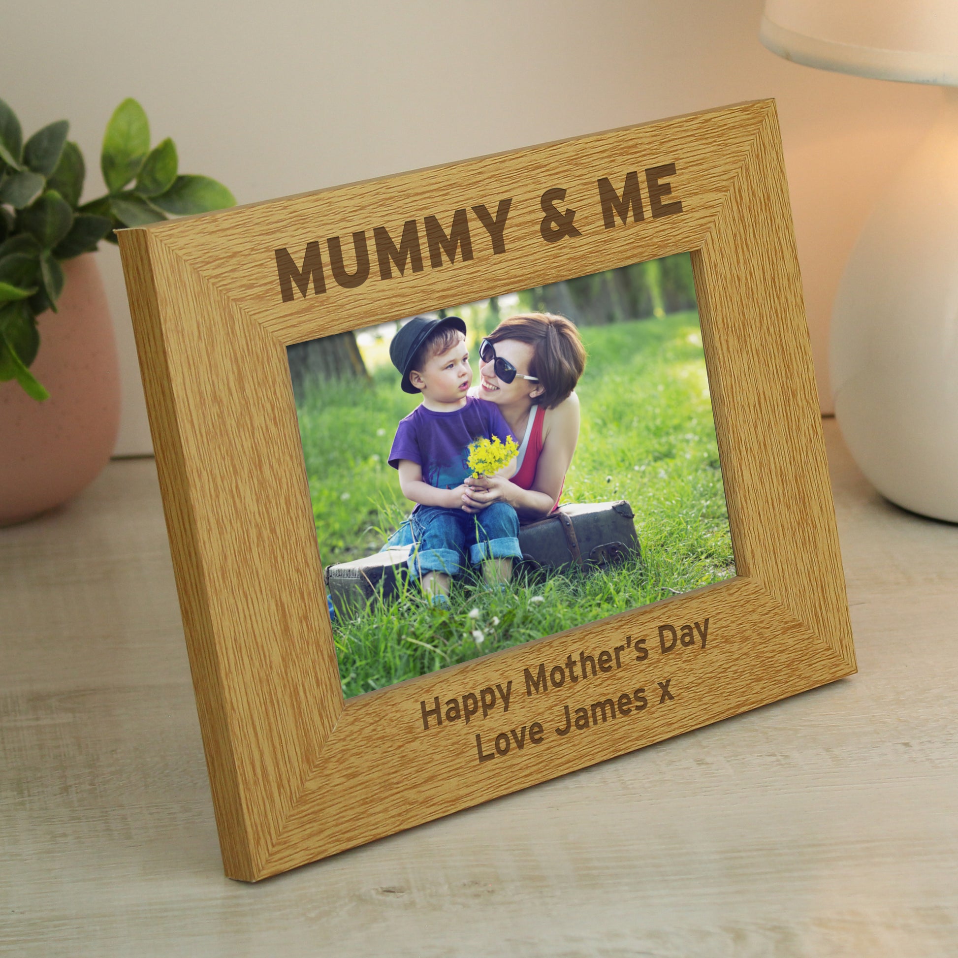 Personalised Oak Finish 6x4 Mummy & Me Photo Frame - MK&JD Gifts