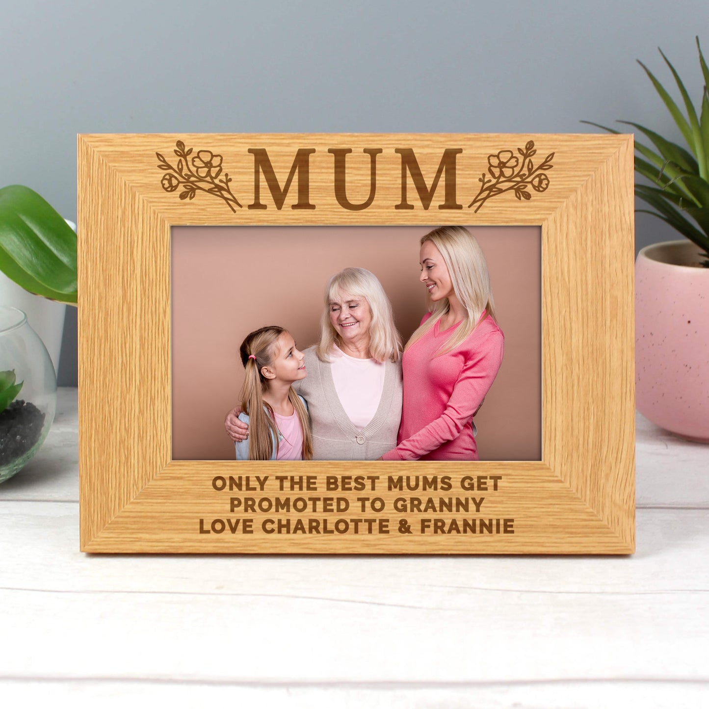 Personalised Floral Mum 6x4 Oak Finish Photo Frame - MK&JD Gifts