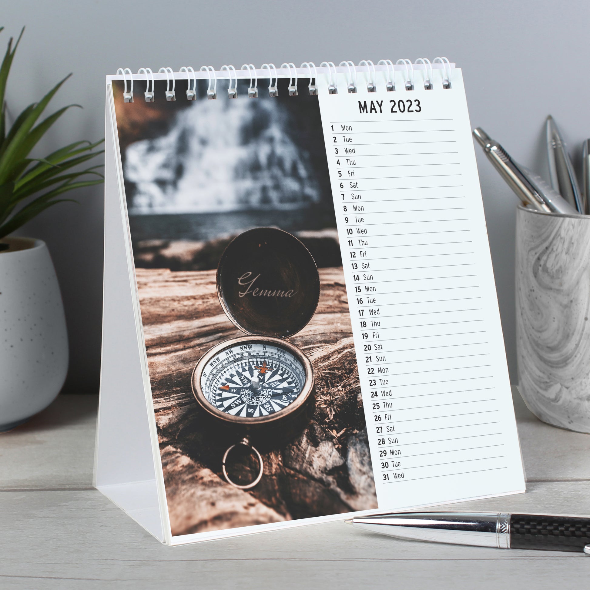 Personalised Outdoors Desk Calendar - MK&JD Gifts