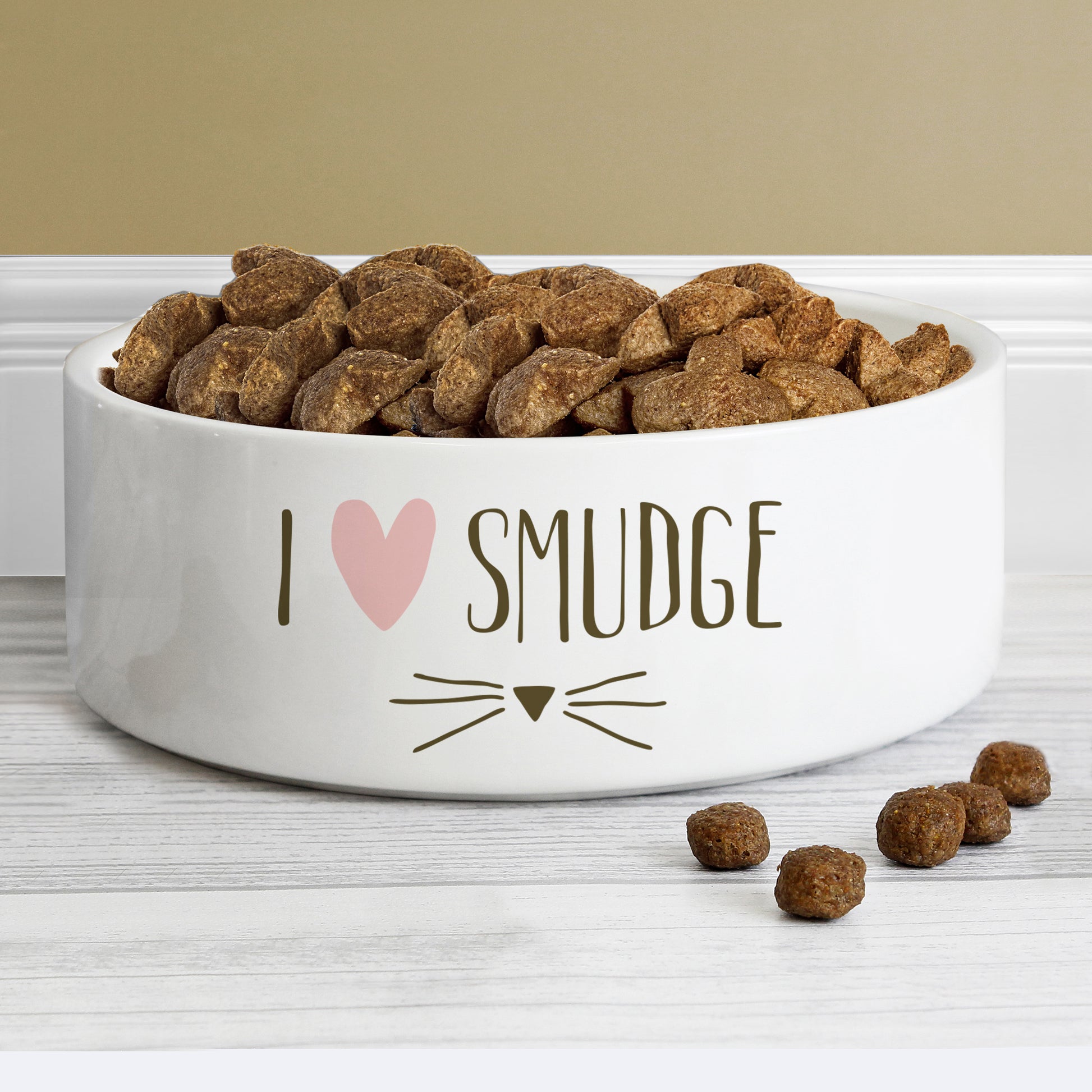 Personalised Cat Features 14cm Medium White Pet Bowl - MK&JD Gifts