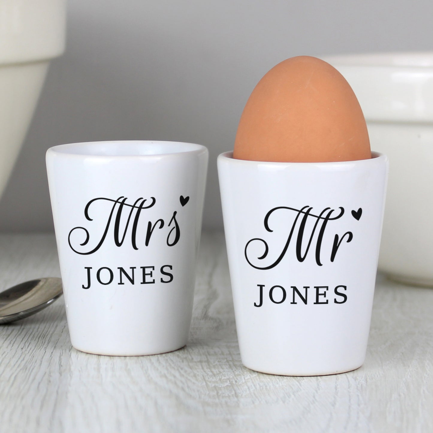 Personalised Mr & Mrs Egg Cups - MK&JD Gifts