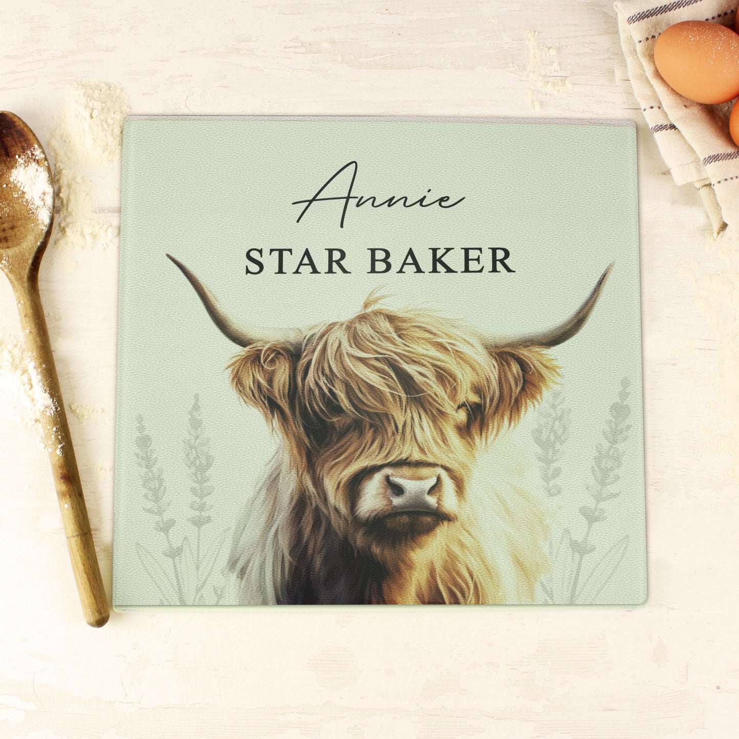 Personalised Highland Cow Glass Chopping Board - MK&JD Gifts