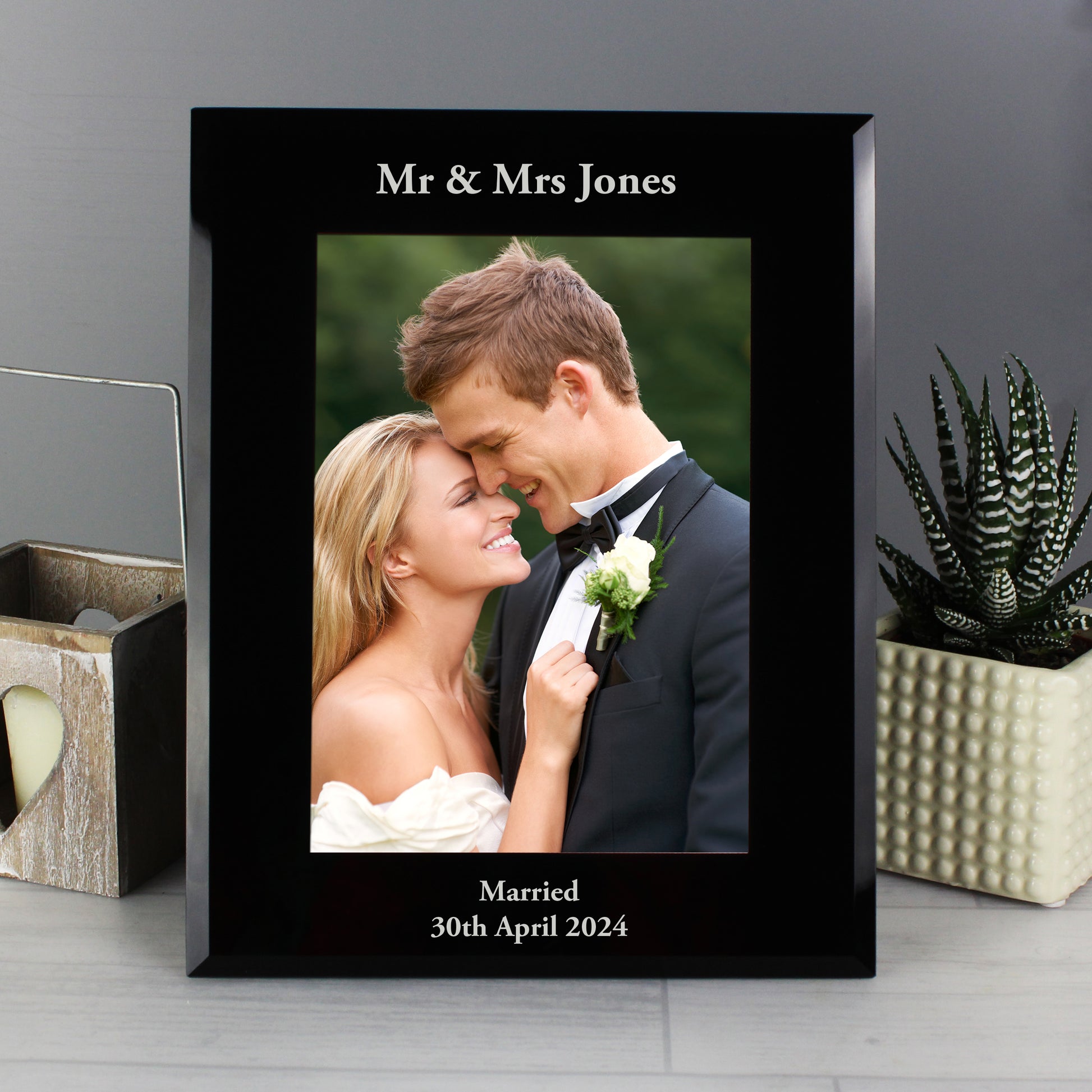 Personalised 5x7 Black Glass Photo Frame - MK&JD Gifts