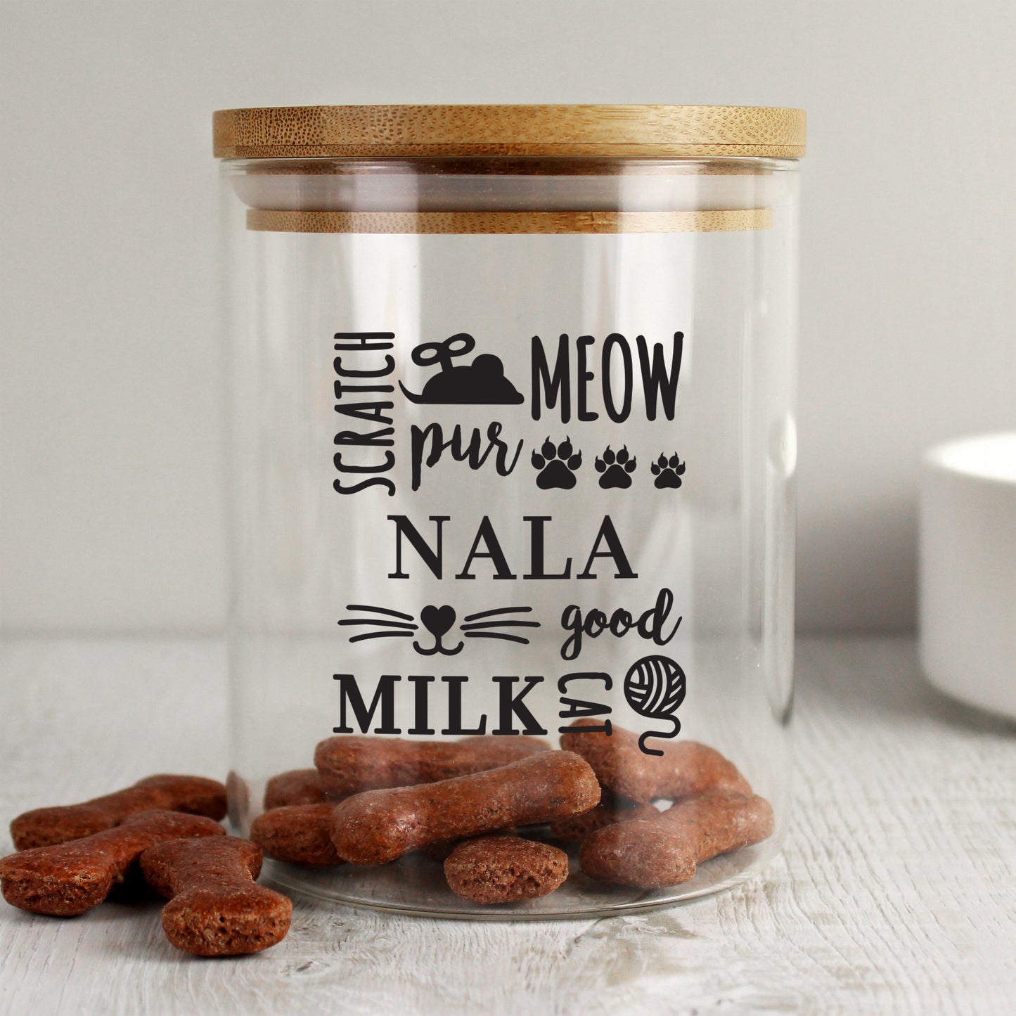 Personalised Glass Cat Treat jar with Bamboo Lid - MK&JD Gifts
