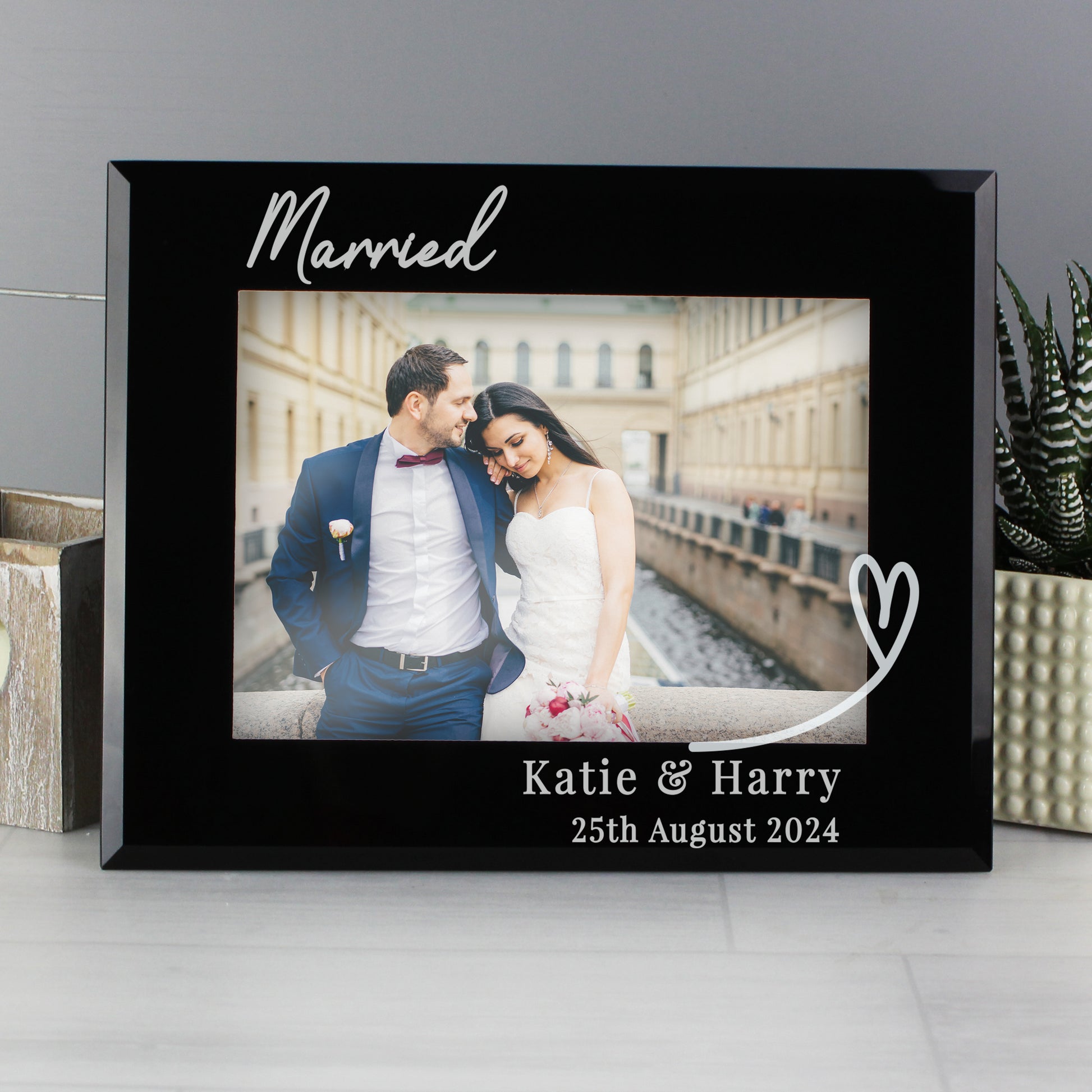 Personalised Heart Black Glass 5x7 Photo Frame - MK&JD Gifts