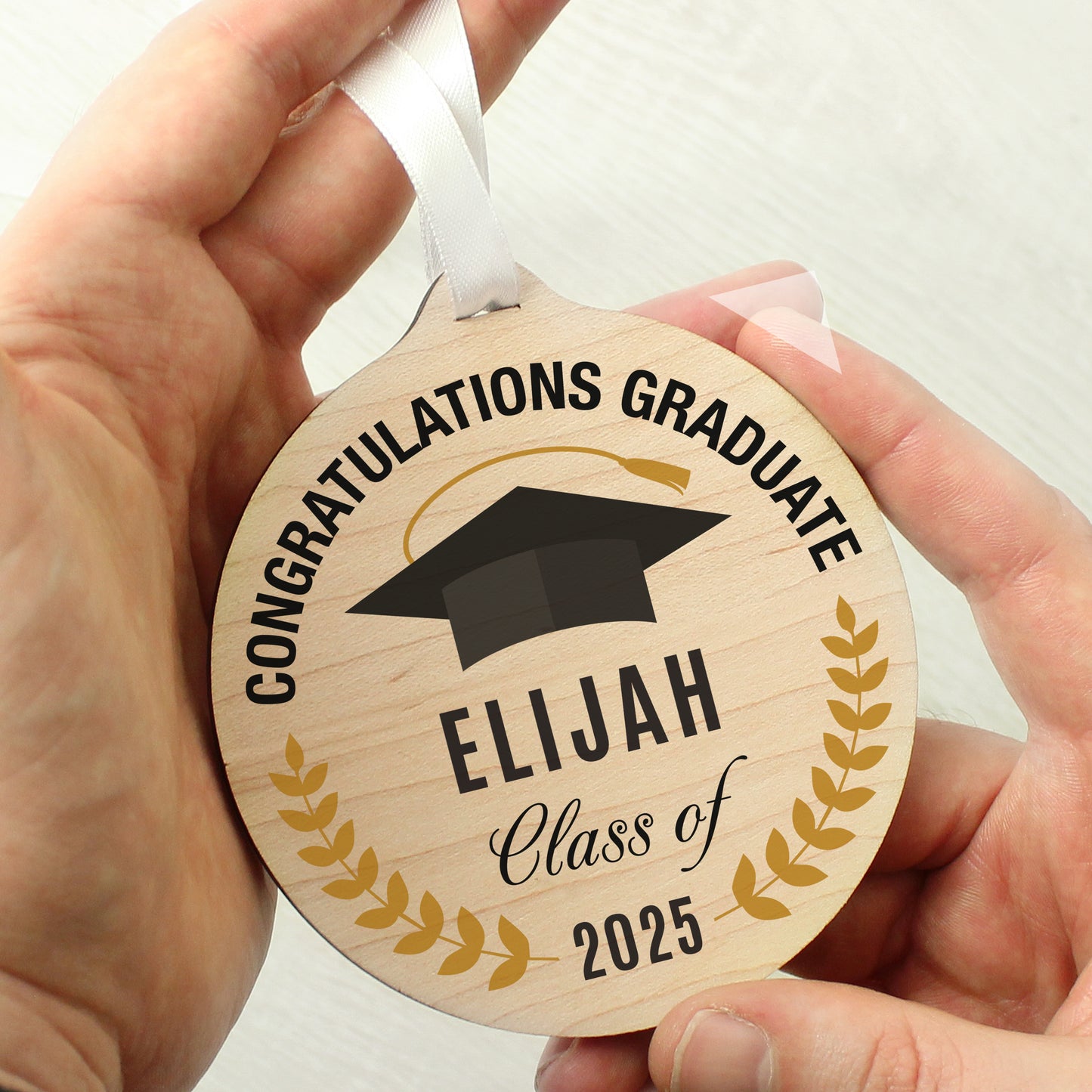 Personalised Graduation Round Wooden Decoration - MK&JD Gifts