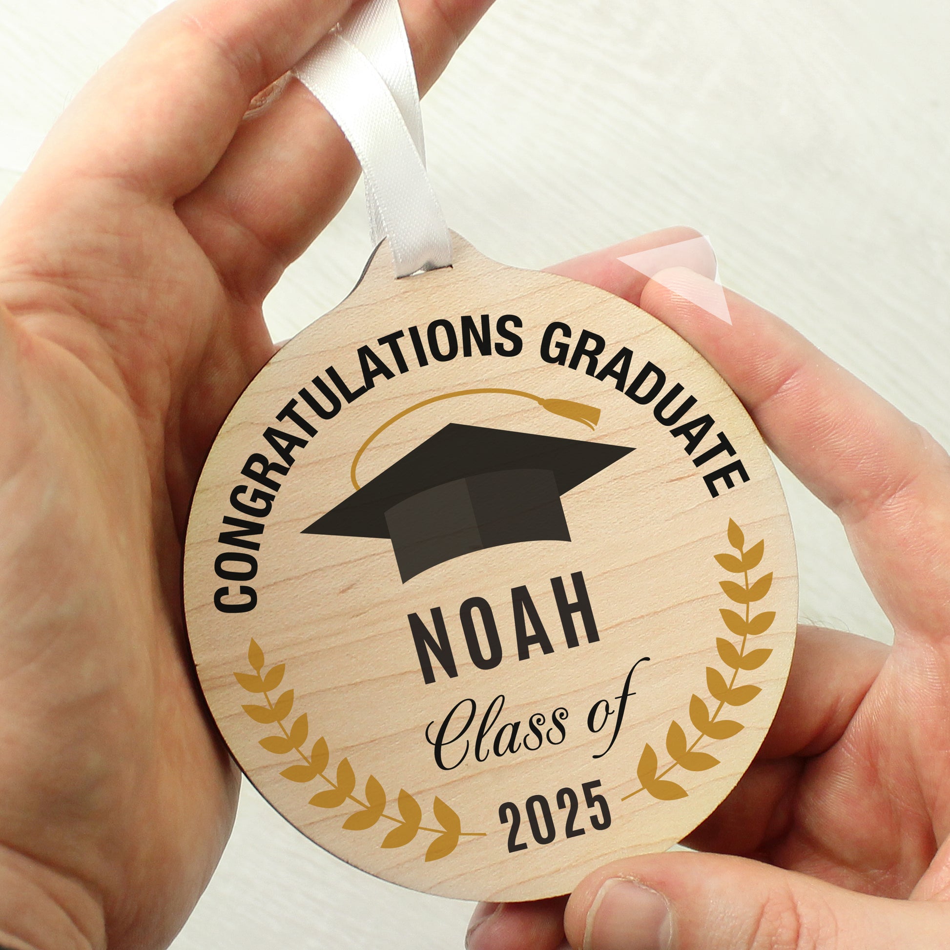 Personalised Graduation Round Wooden Decoration - MK&JD Gifts