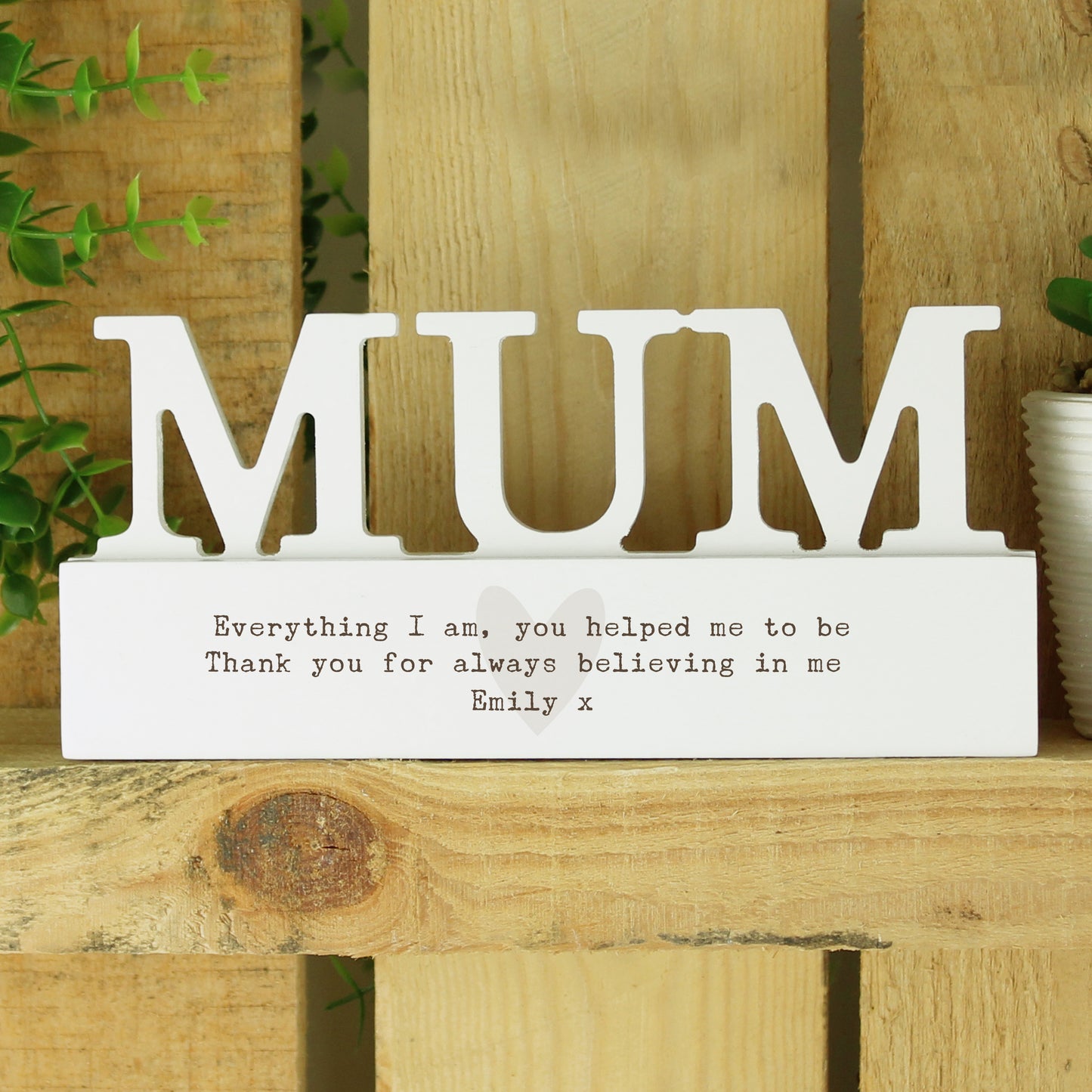 Personalised Free Text Heart Wooden Mum Ornament plaque - MK&JD Gifts