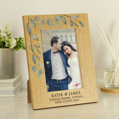 Personalised Botanical 6x4 Oak Finish Photo Frame - MK&JD Gifts