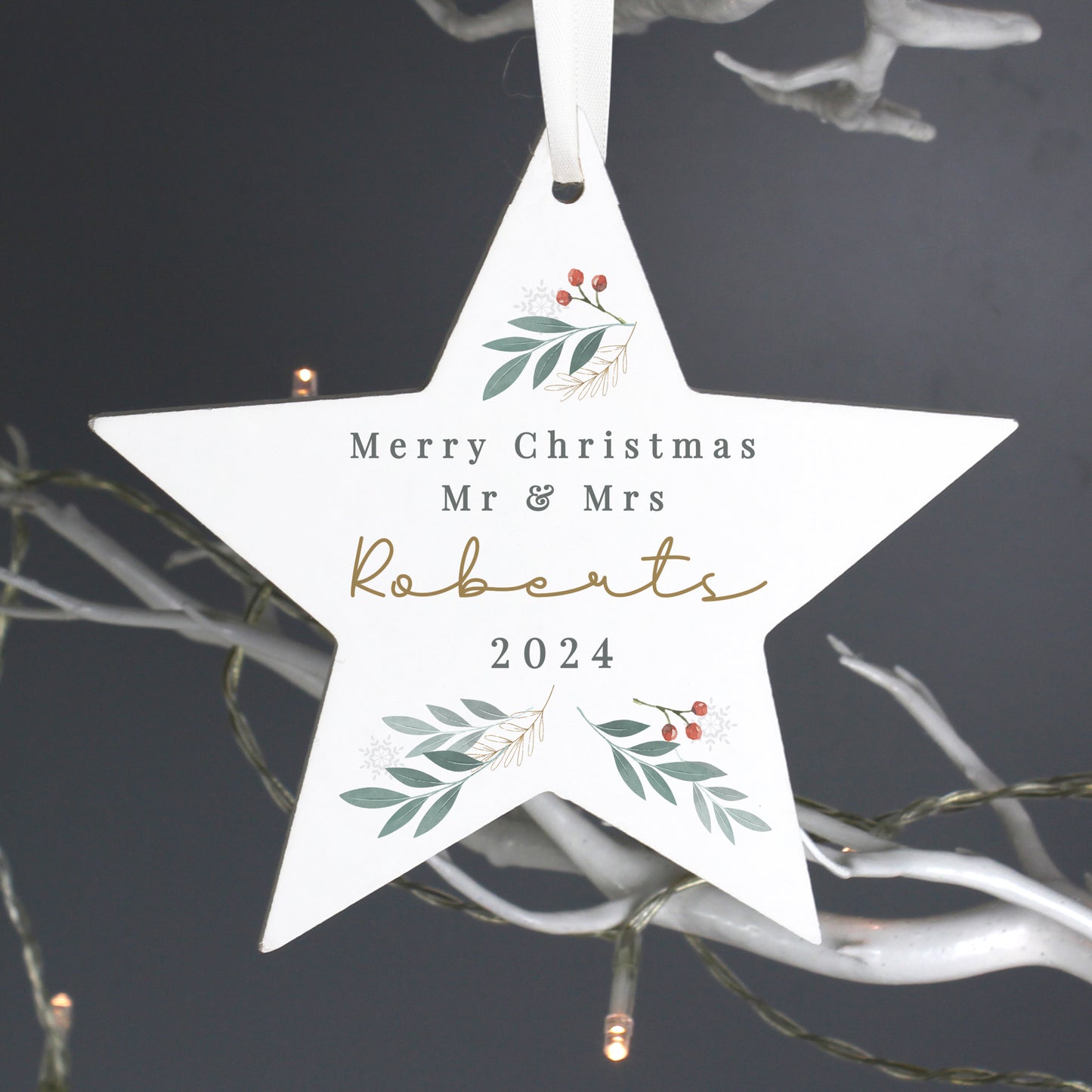 Personalised Christmas Foliage Hanging Star Decoration - MK&JD Gifts