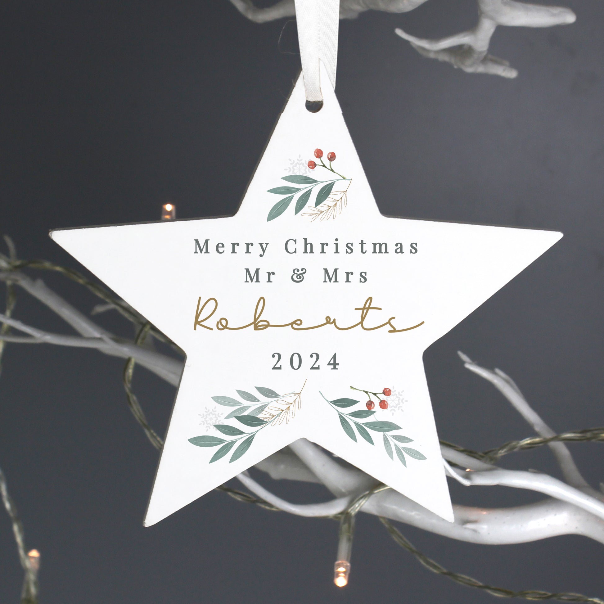 Personalised Christmas Foliage Hanging Star Decoration - MK&JD Gifts