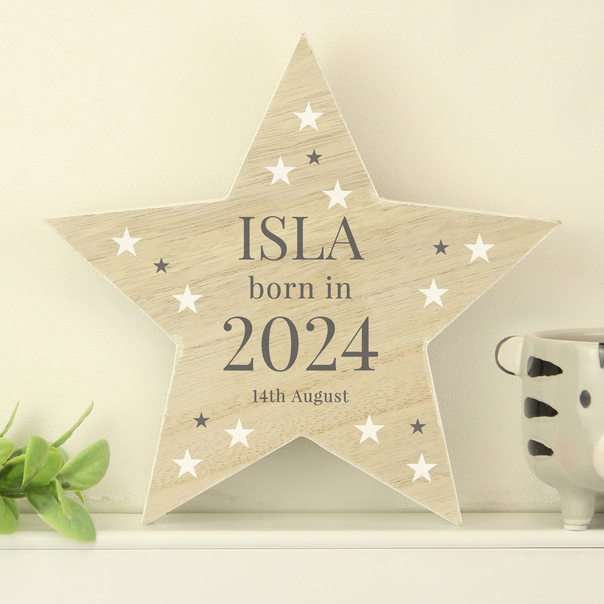 Personalised Born In Wooden Star Ornament - MK&JD Gifts