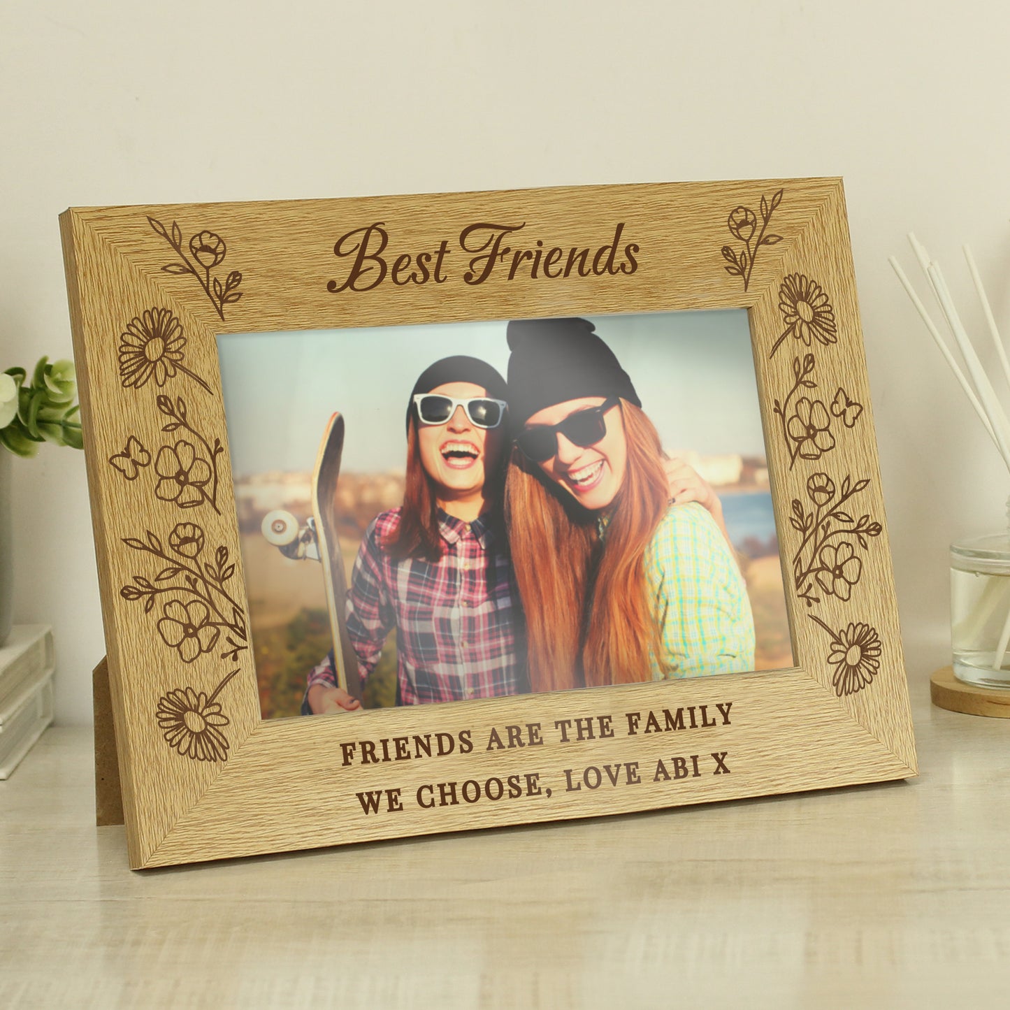 Personalised Wild Flowers 6x4 Oak Finish Photo Frame