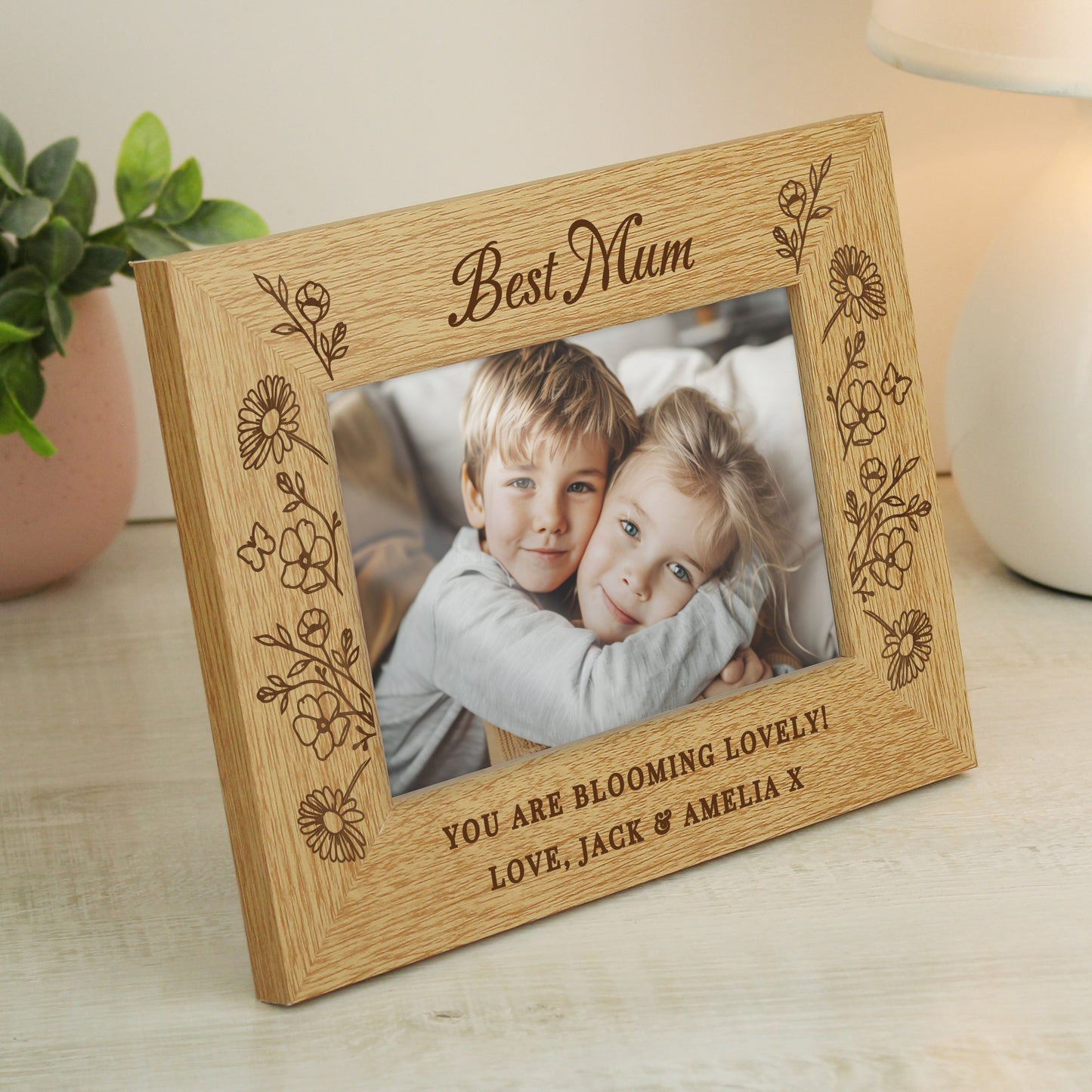 Personalised Wild Flowers 6x4 Oak Finish Photo Frame - MK&JD Gifts