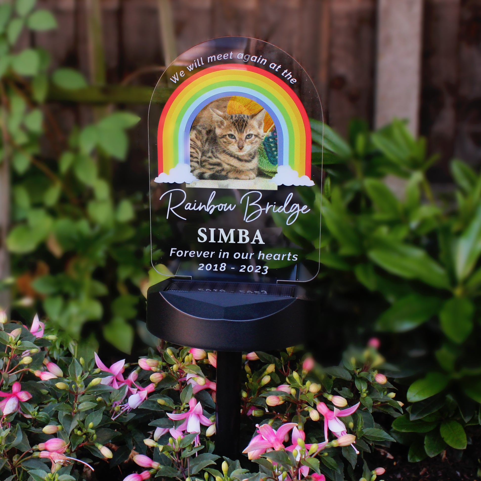 Personalised Rainbow Bridge Pet Memorial Outdoor Solar Light - MK&JD Gifts