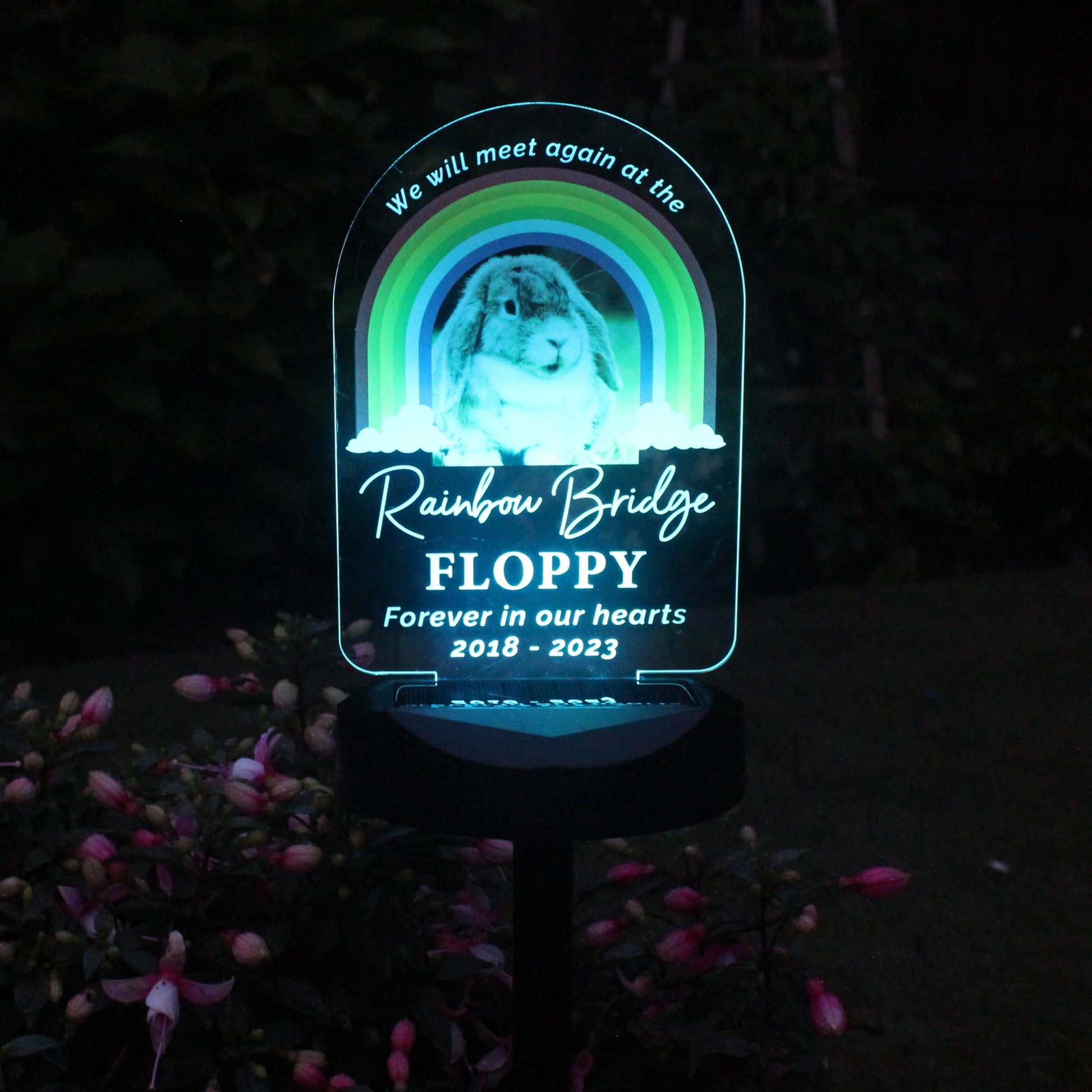 Personalised Rainbow Bridge Pet Memorial Outdoor Solar Light - MK&JD Gifts