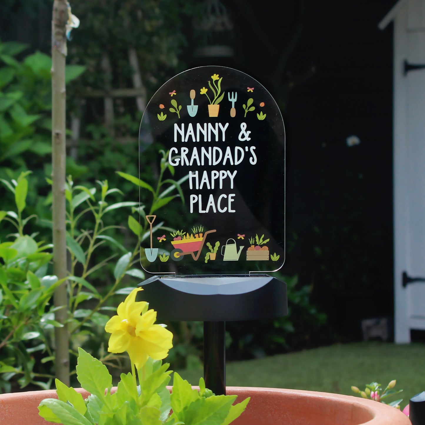 Personalised Vegetable Patch Outdoor Solar Light - MK&JD Gifts