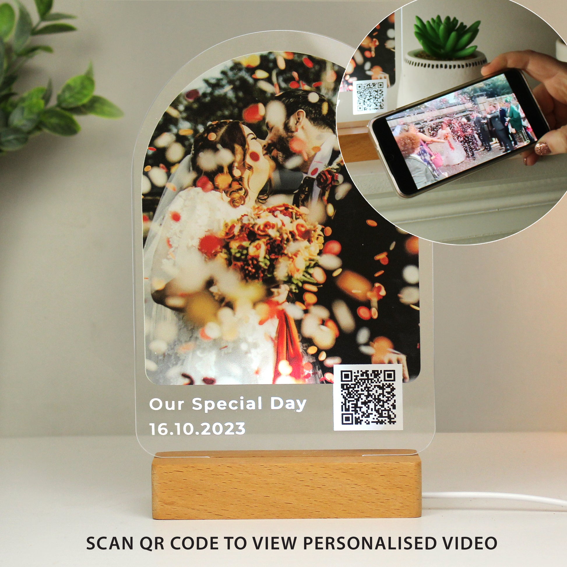 Personalised QR Photo Upload LED Light - MK&JD Gifts