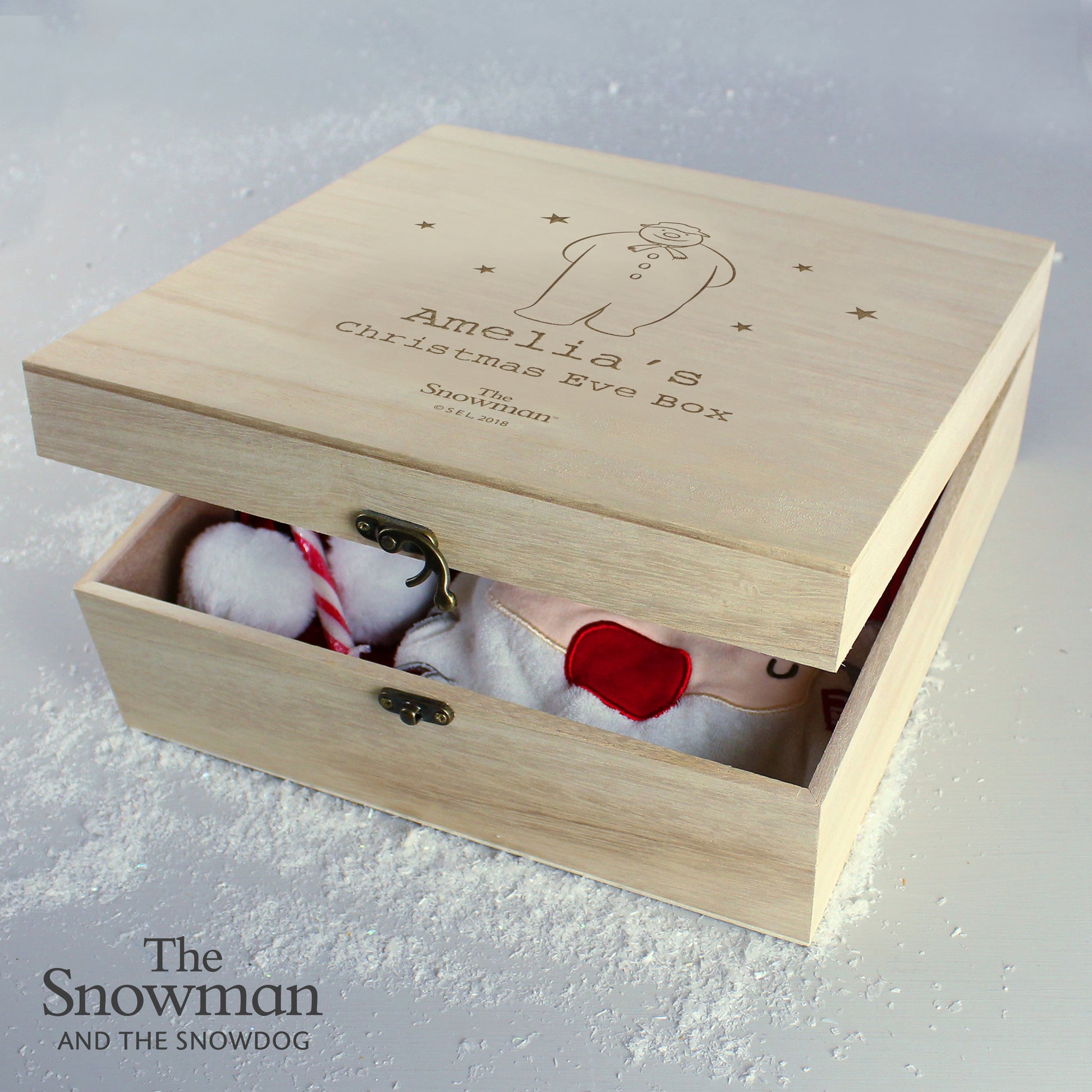 Personalised The Snowman Large Wooden Christmas Eve Box - MK&JD Gifts